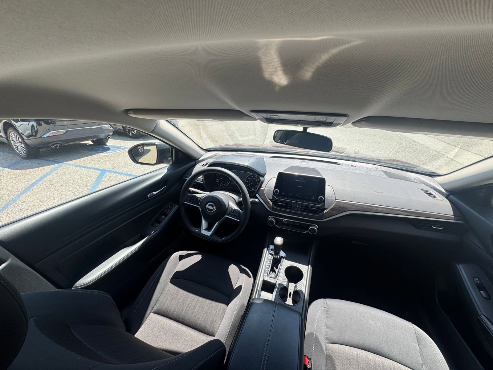 Thumbnail: 2025 Nissan Altima - 35