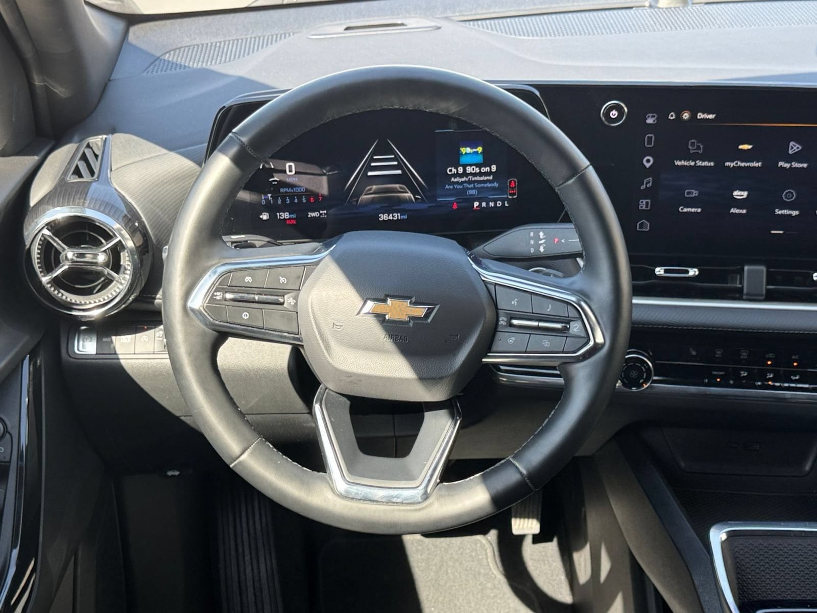 Thumbnail: 2025 Chevrolet Equinox - 28