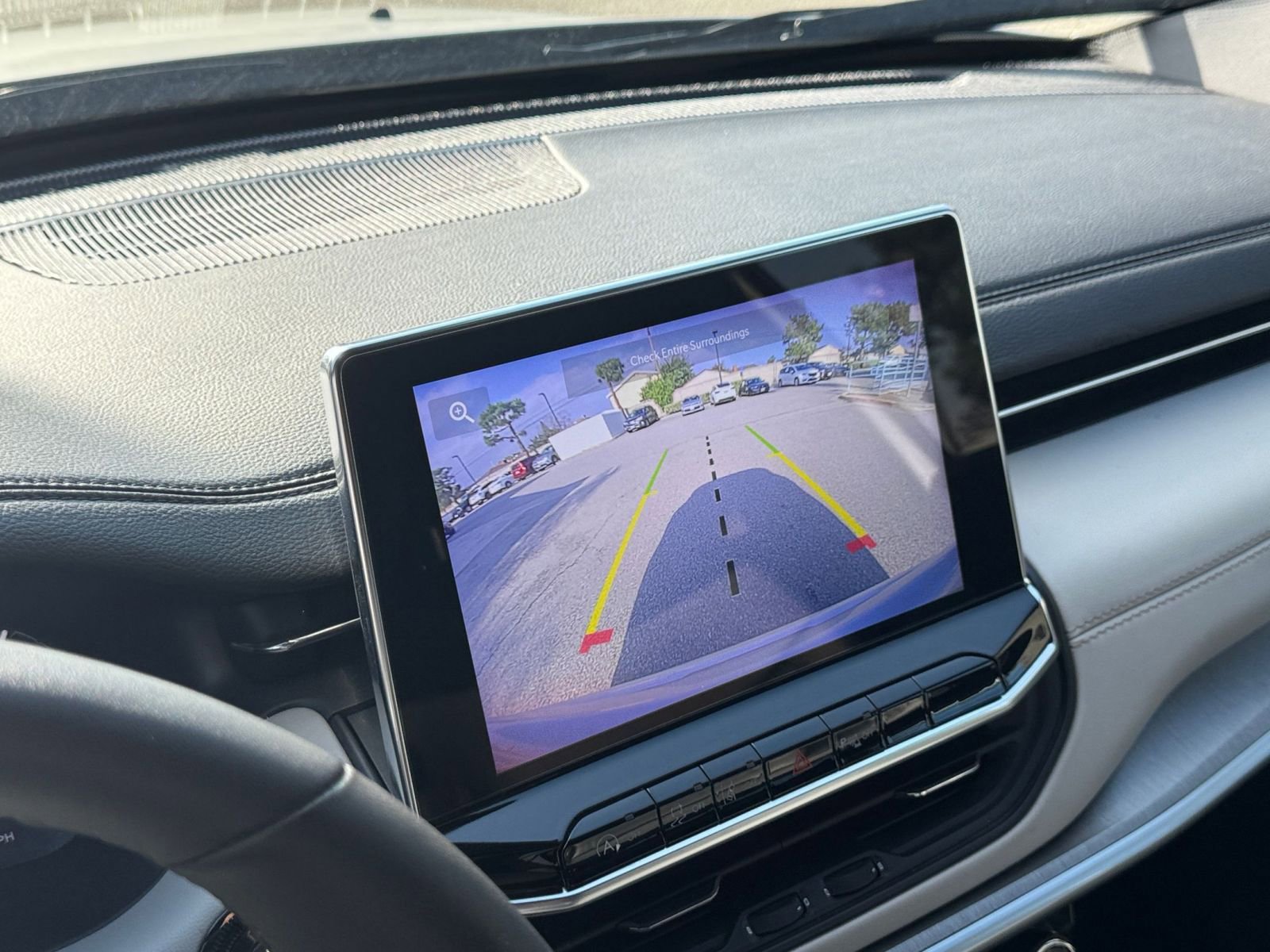 Thumbnail: 2025 Jeep Compass - 17