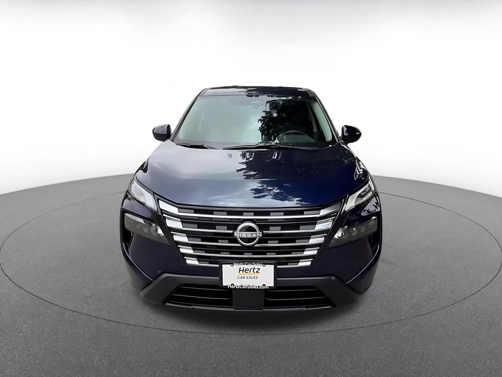 Thumbnail: 2025 Nissan Rogue - 3