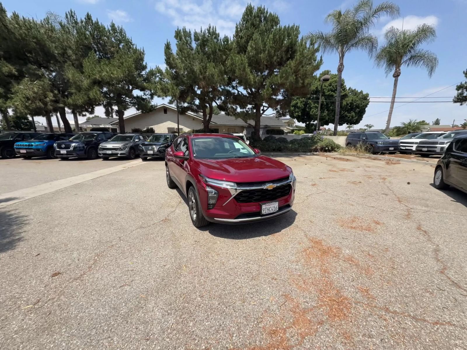 Thumbnail: 2025 Chevrolet Trax - 16
