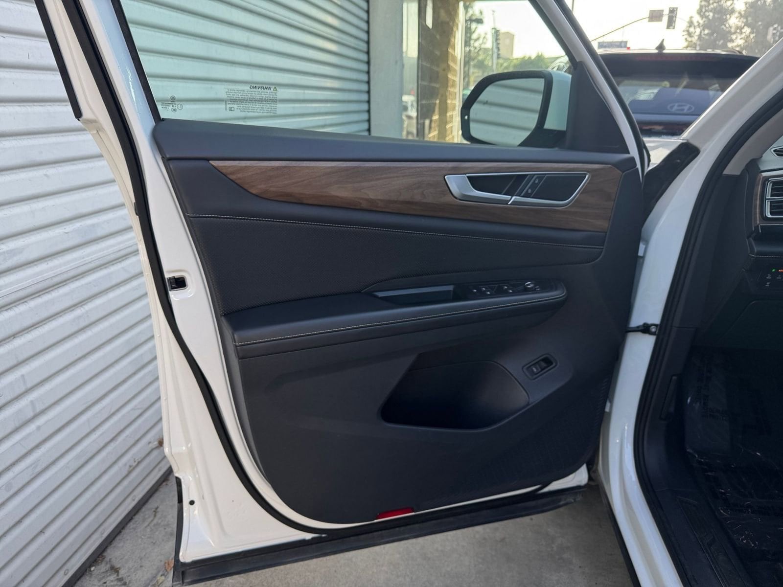 Thumbnail: 2025 Volkswagen Atlas - 20