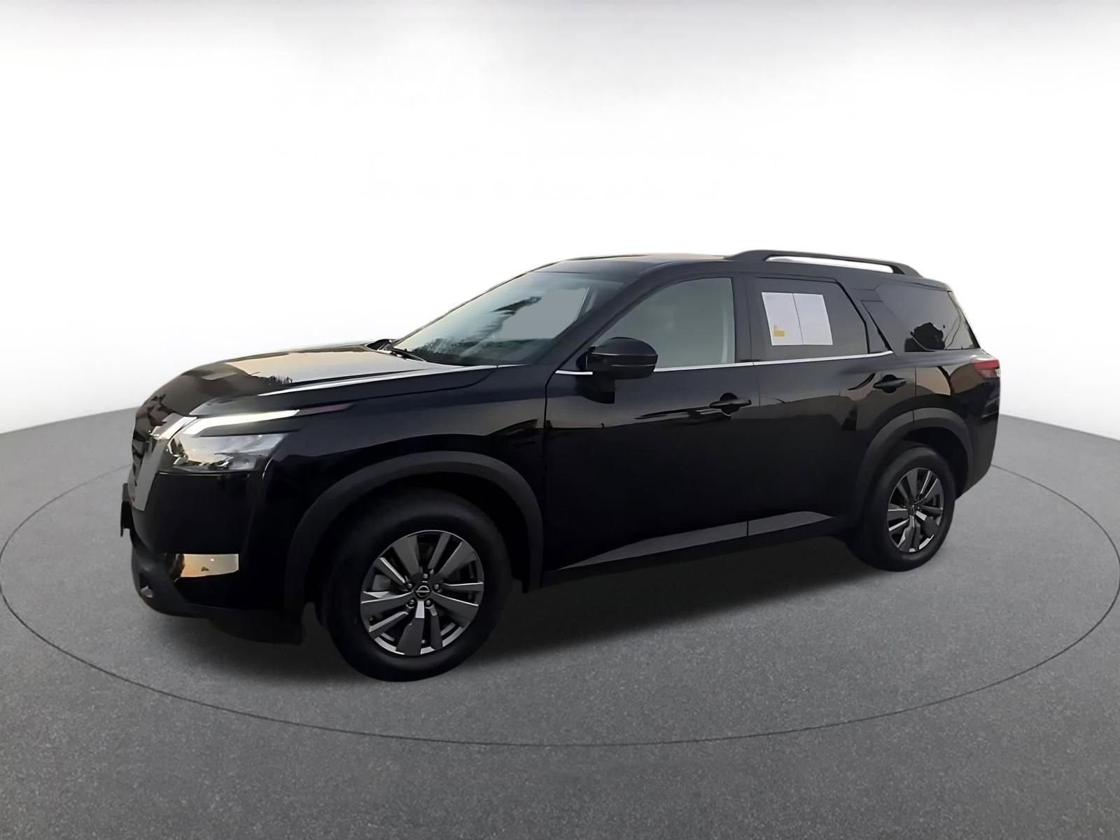 Thumbnail: 2025 Nissan Pathfinder - 8