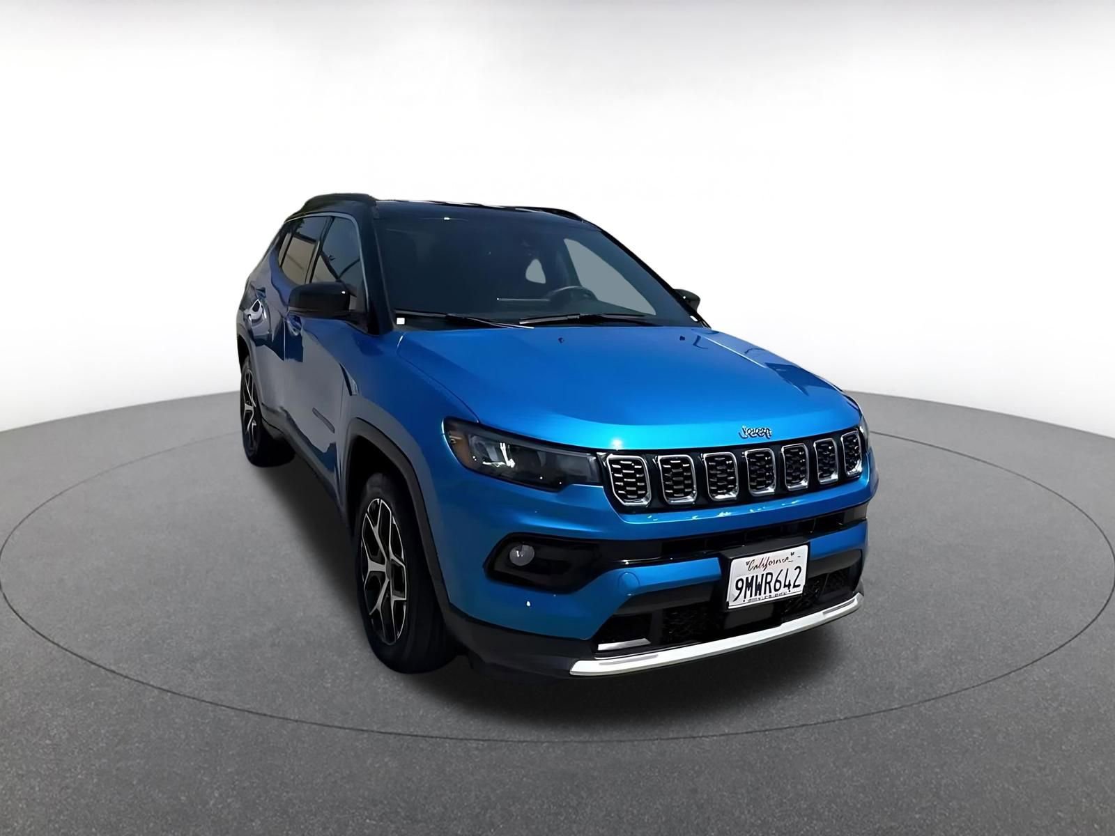 Thumbnail: 2025 Jeep Compass - 3