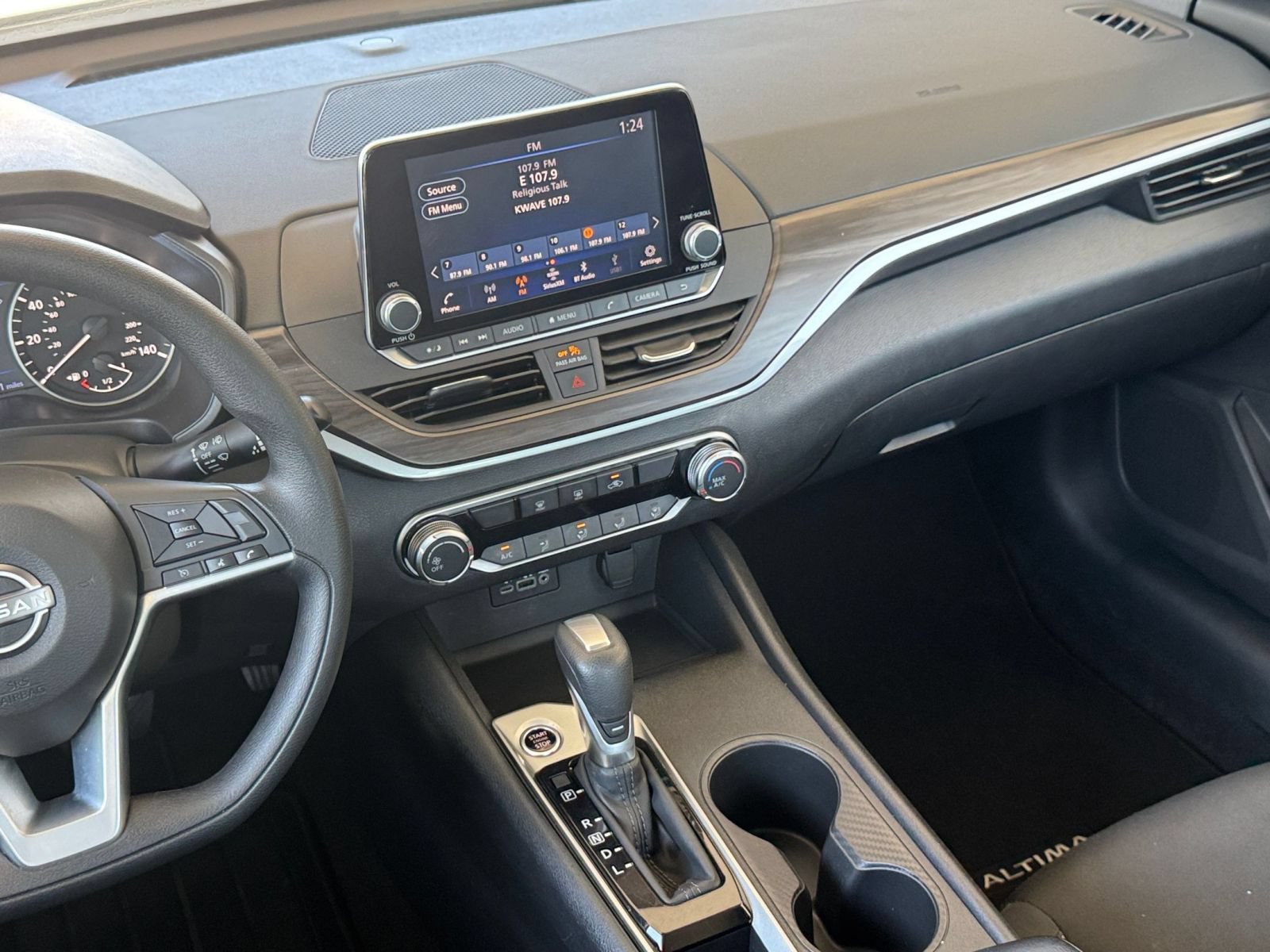 Thumbnail: 2025 Nissan Altima - 19