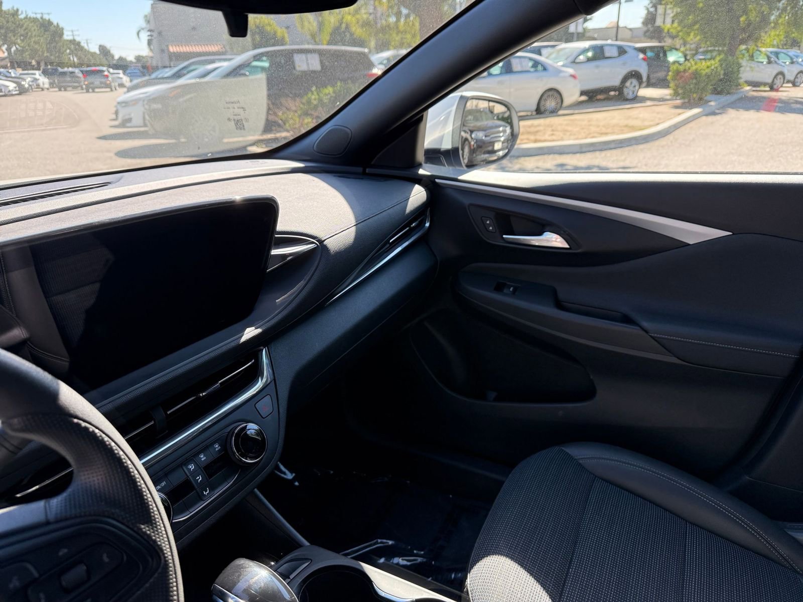 Thumbnail: 2025 Buick Envista - 31