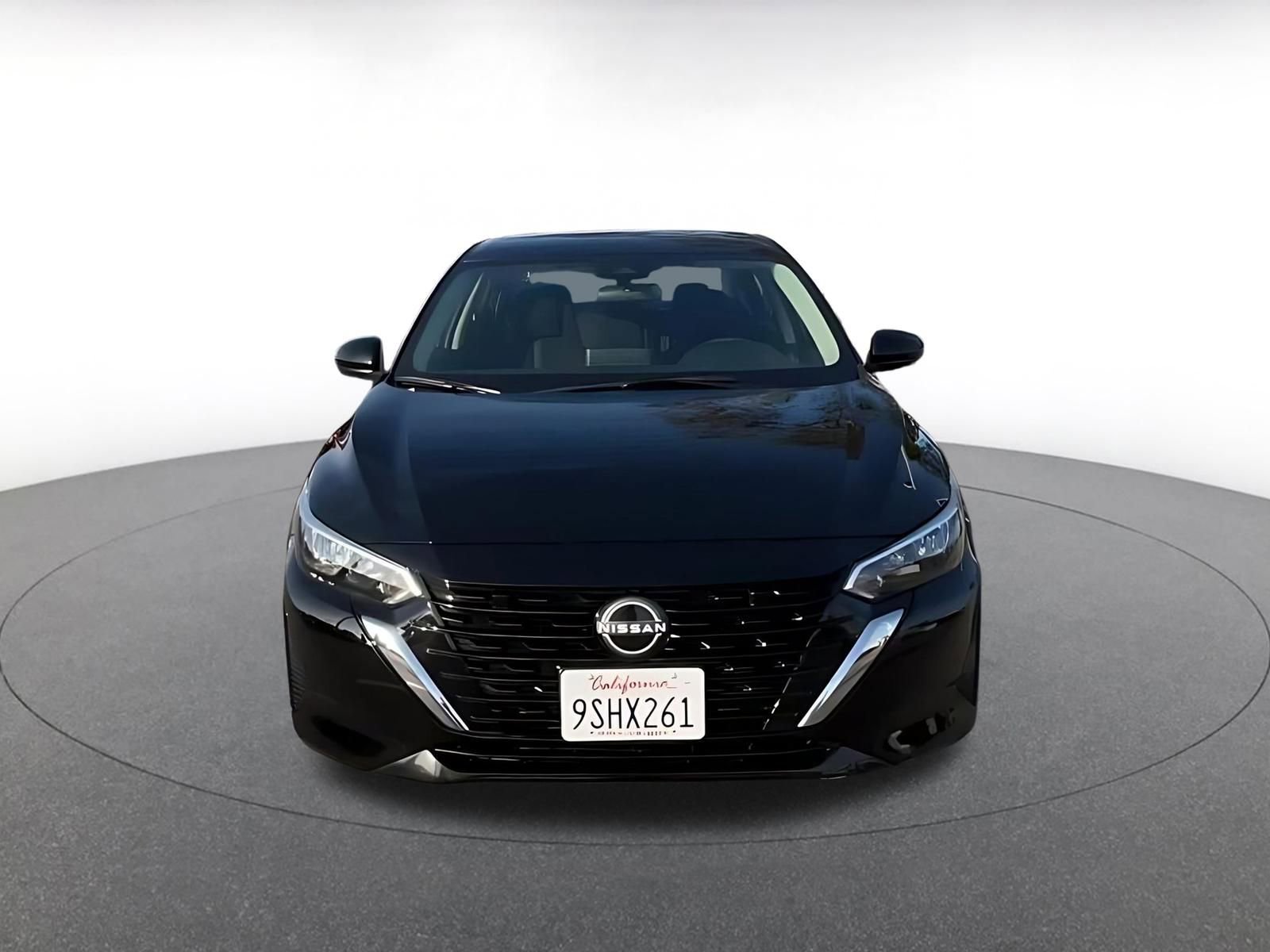 Thumbnail: 2025 Nissan Sentra - 4