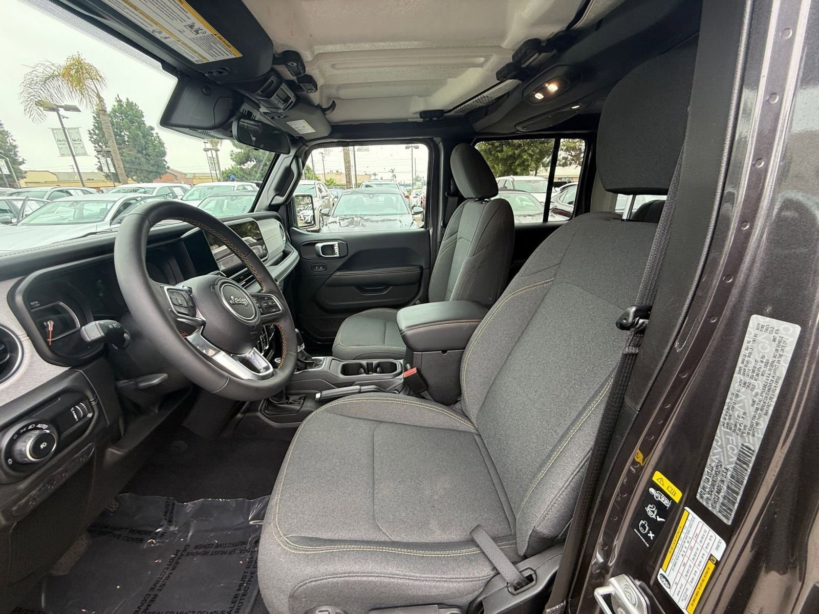 Thumbnail: 2025 Jeep Wrangler - 23