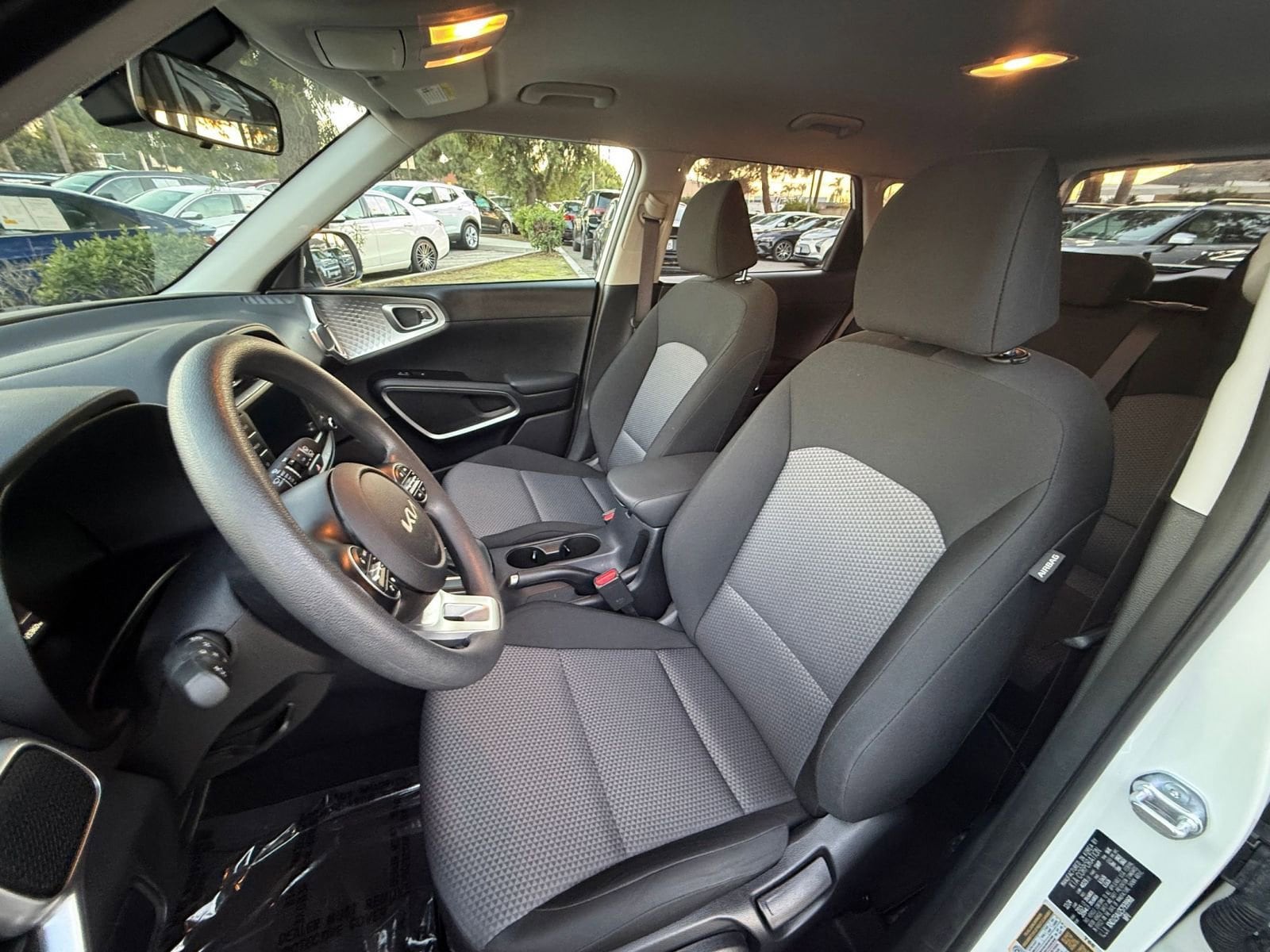 Thumbnail: 2025 Kia Soul - 32