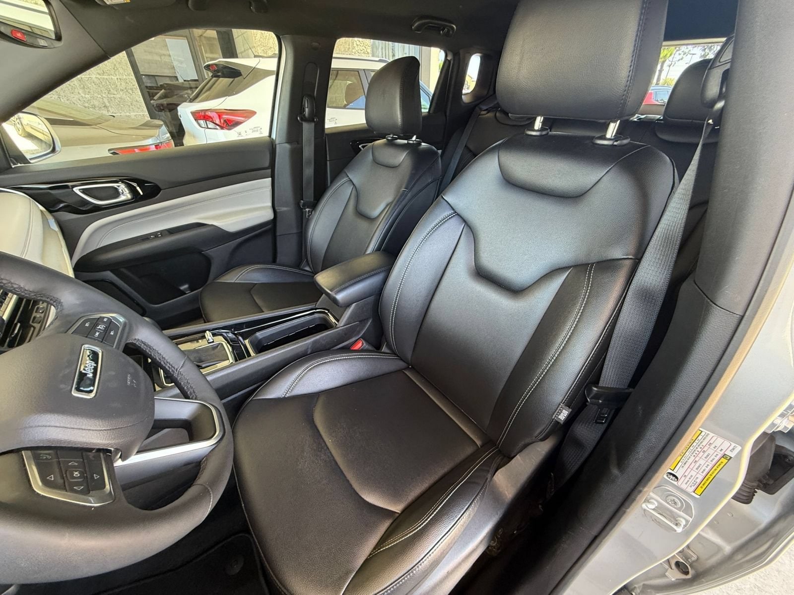 Thumbnail: 2025 Jeep Compass - 34