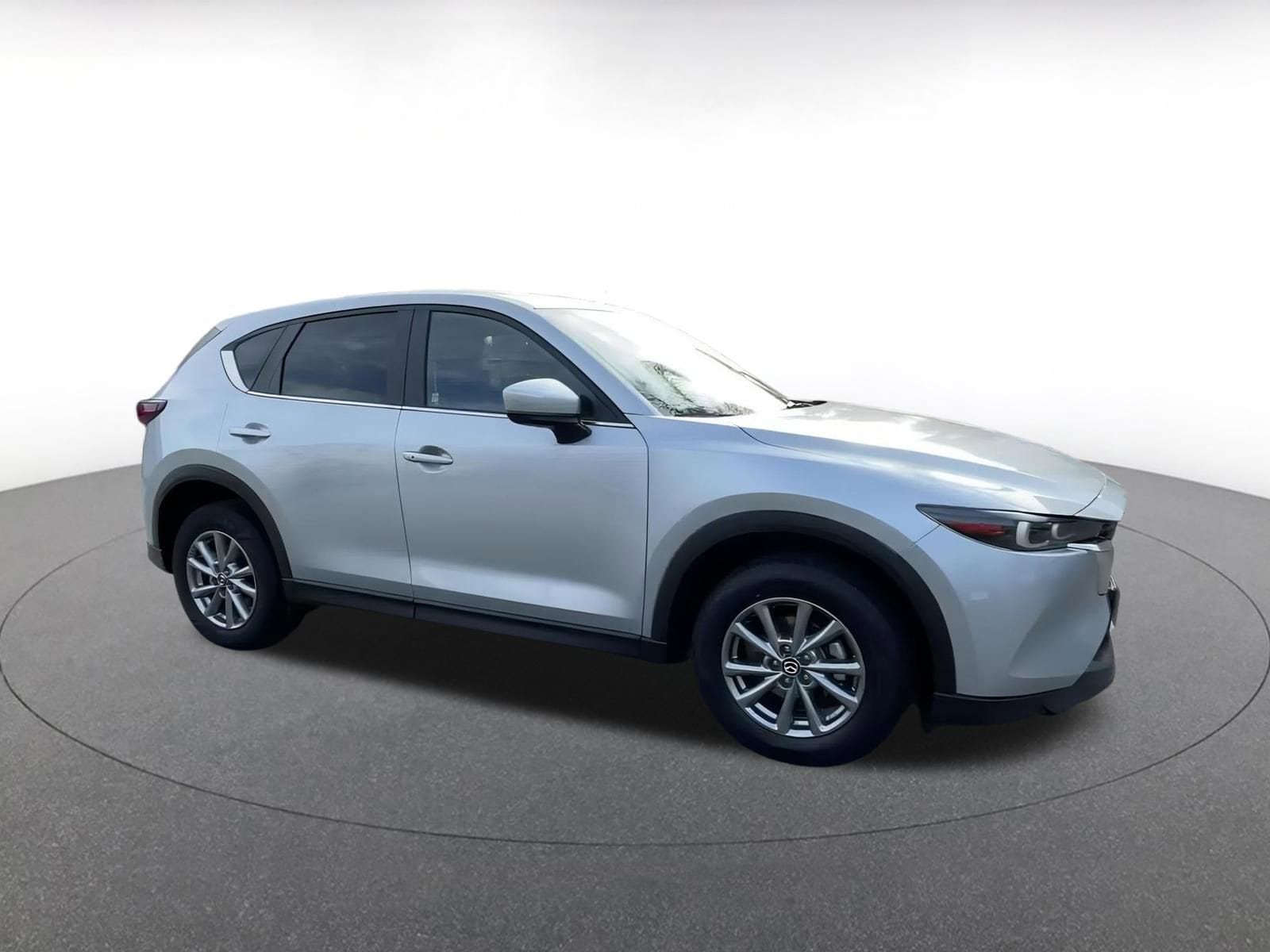 Thumbnail: 2022 Mazda CX-5 - 2