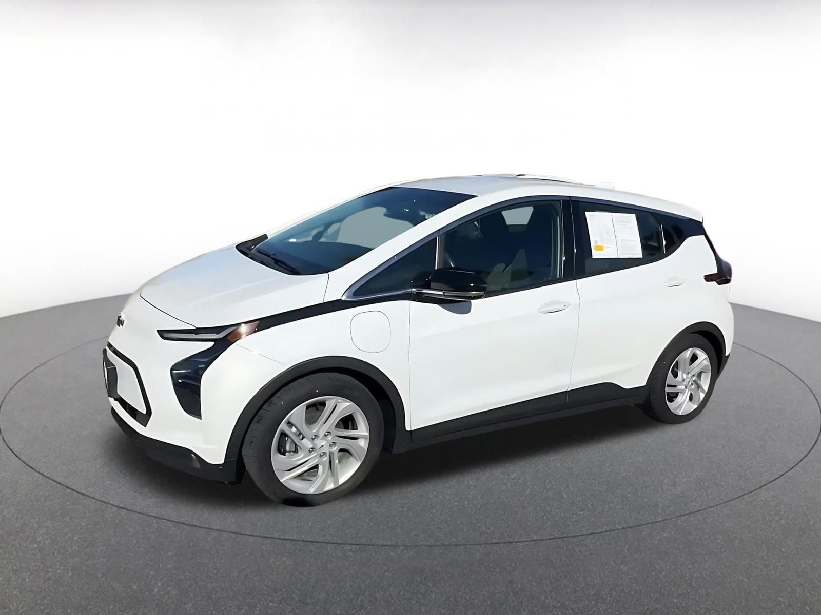 Thumbnail: 2023 Chevrolet Bolt EV - 8