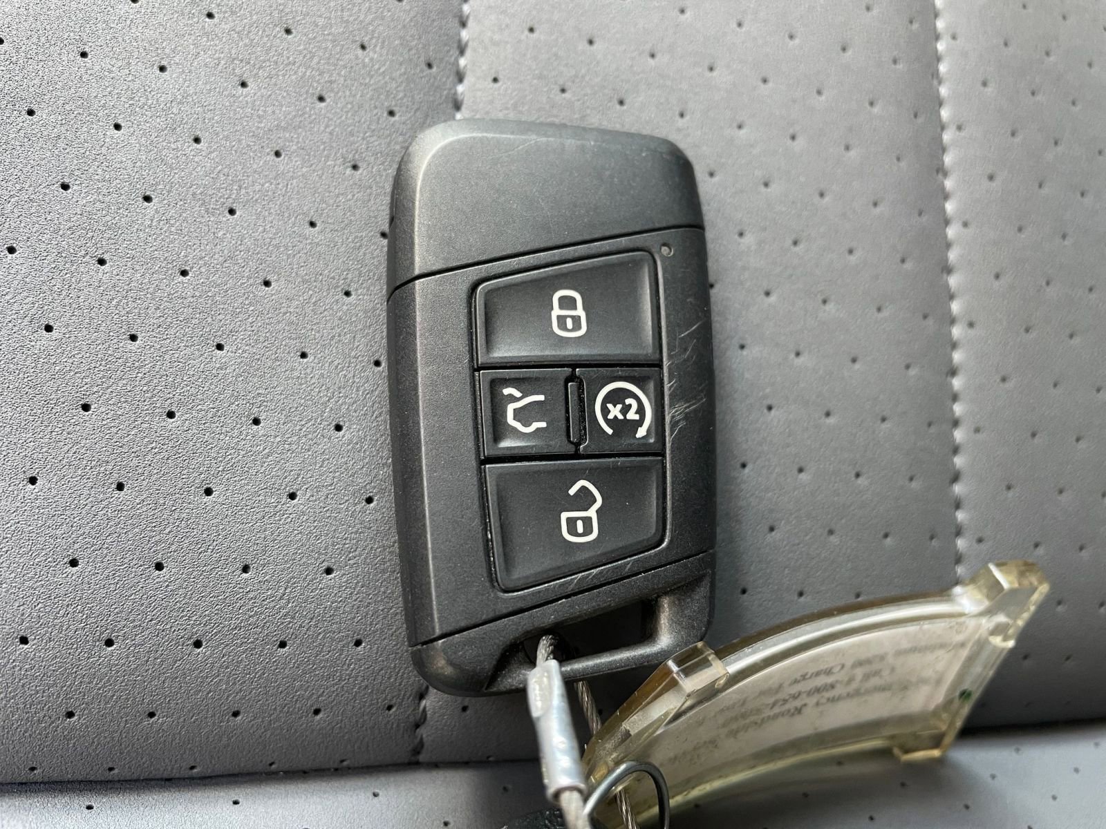 Thumbnail: 2025 Volkswagen Jetta - 22