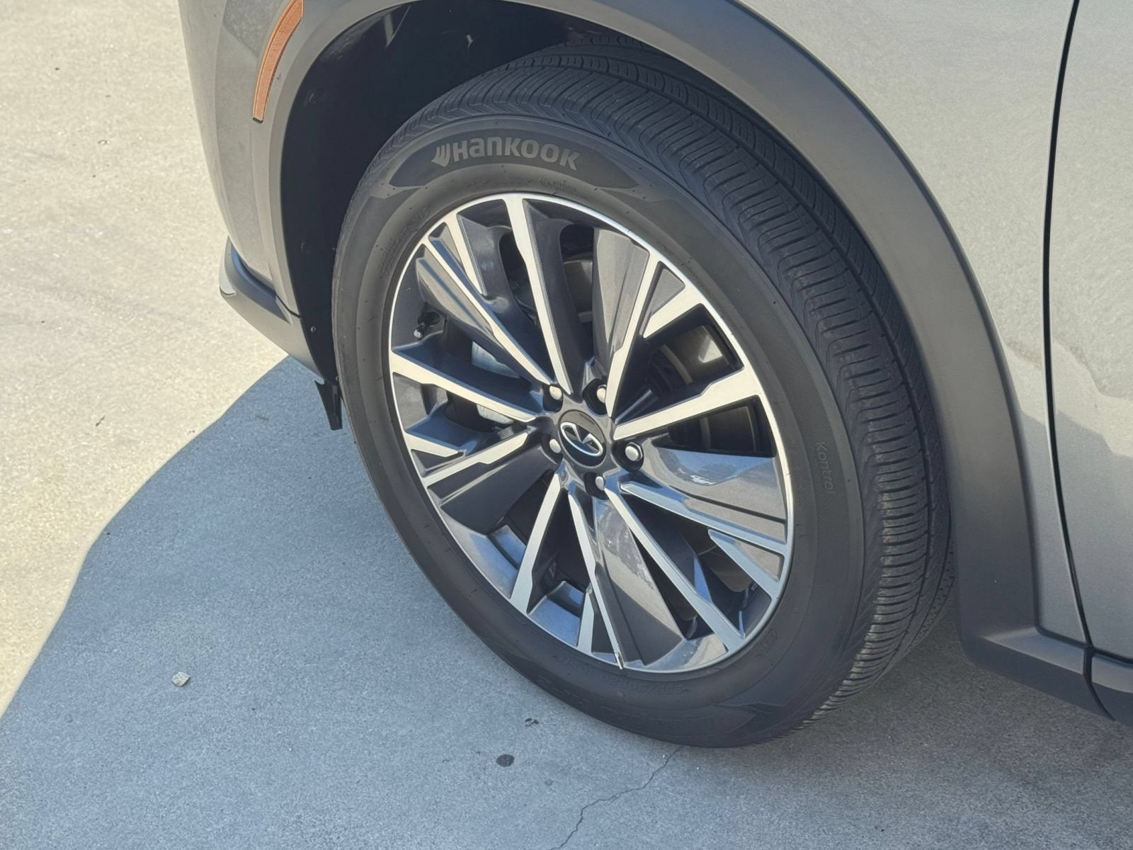 Thumbnail: 2026 INFINITI QX60 - 35