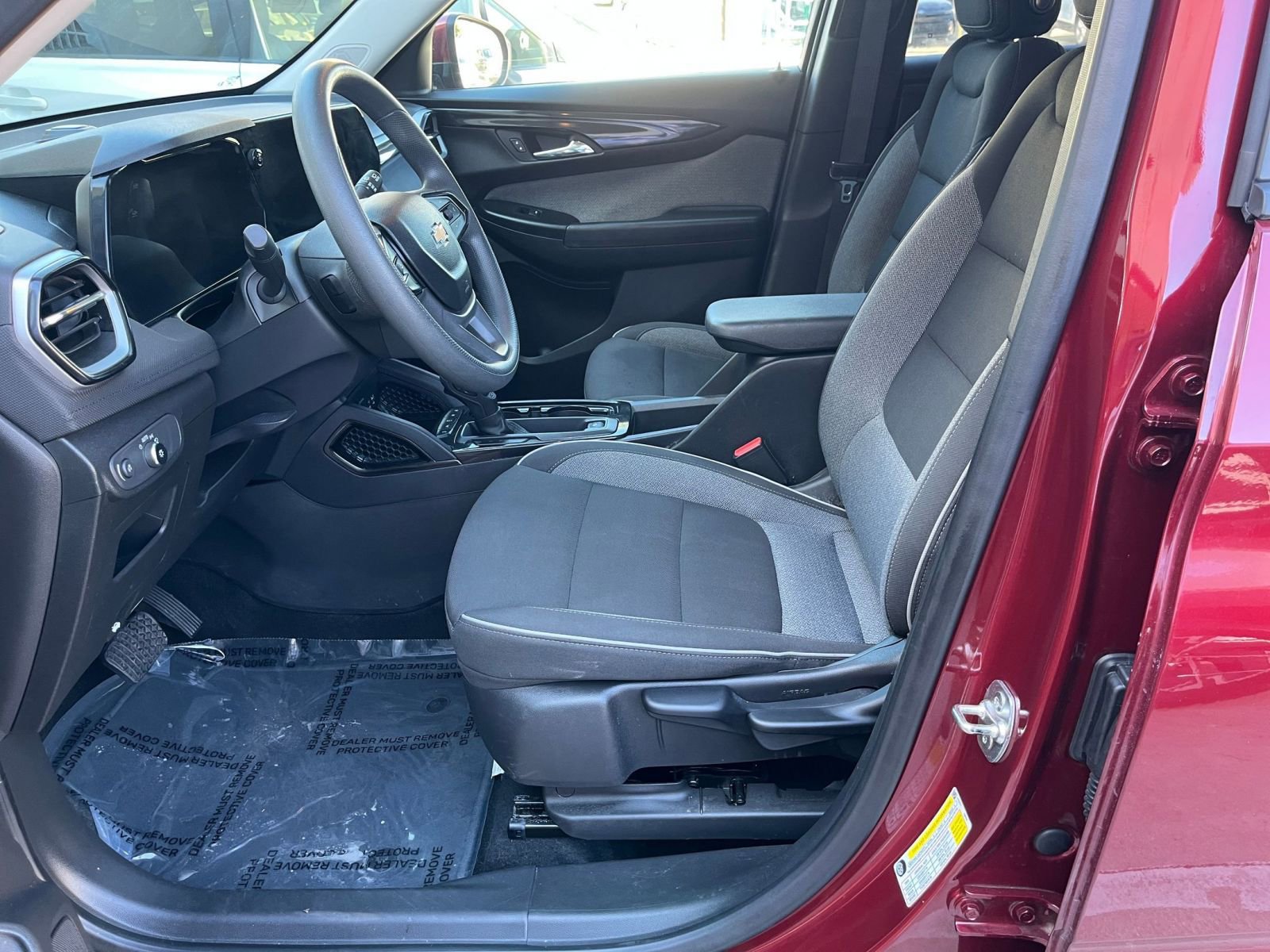 Thumbnail: 2025 Chevrolet TrailBlazer - 27