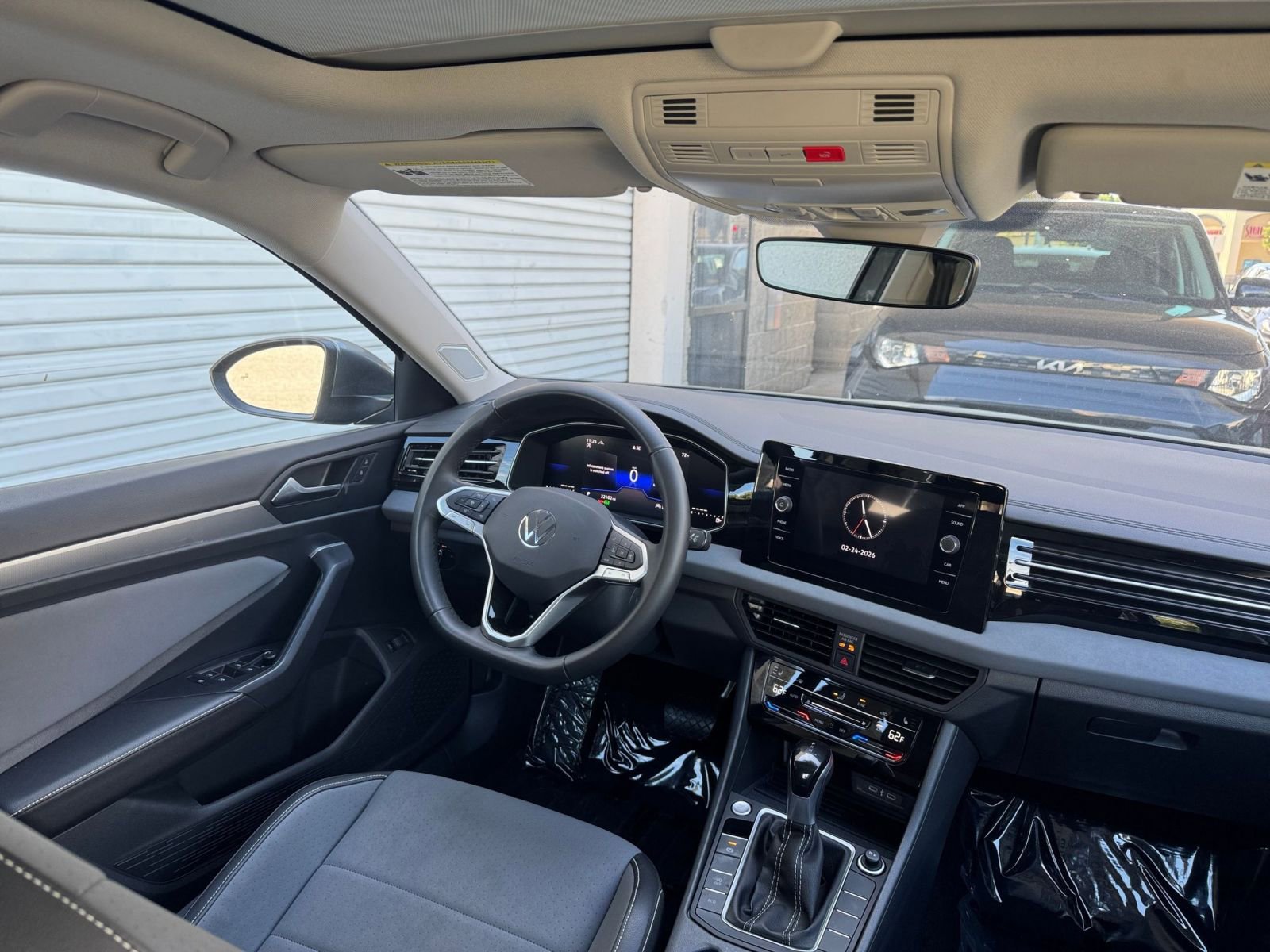 Thumbnail: 2025 Volkswagen Jetta - 35