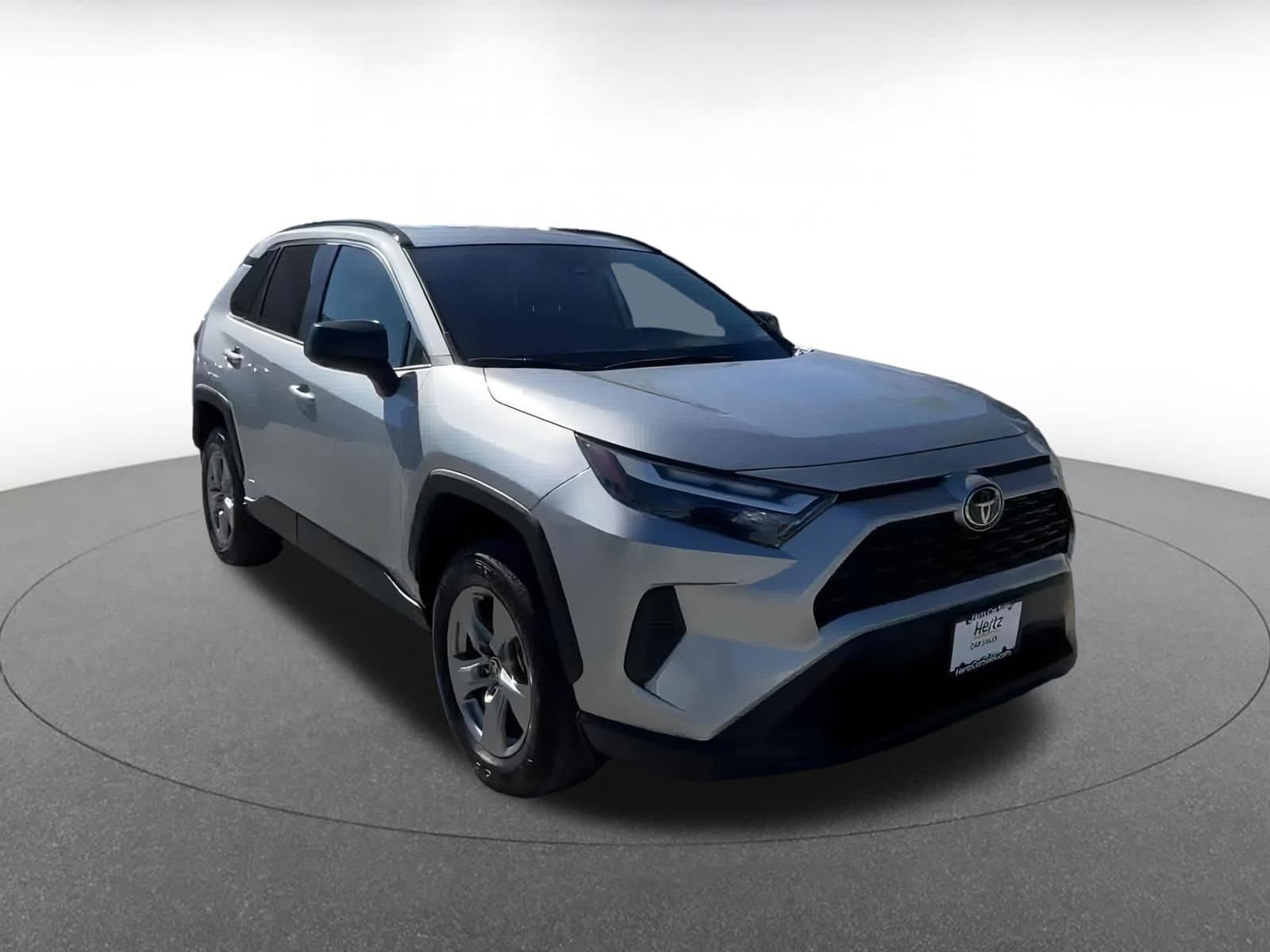Thumbnail: 2025 Toyota RAV4 - 3