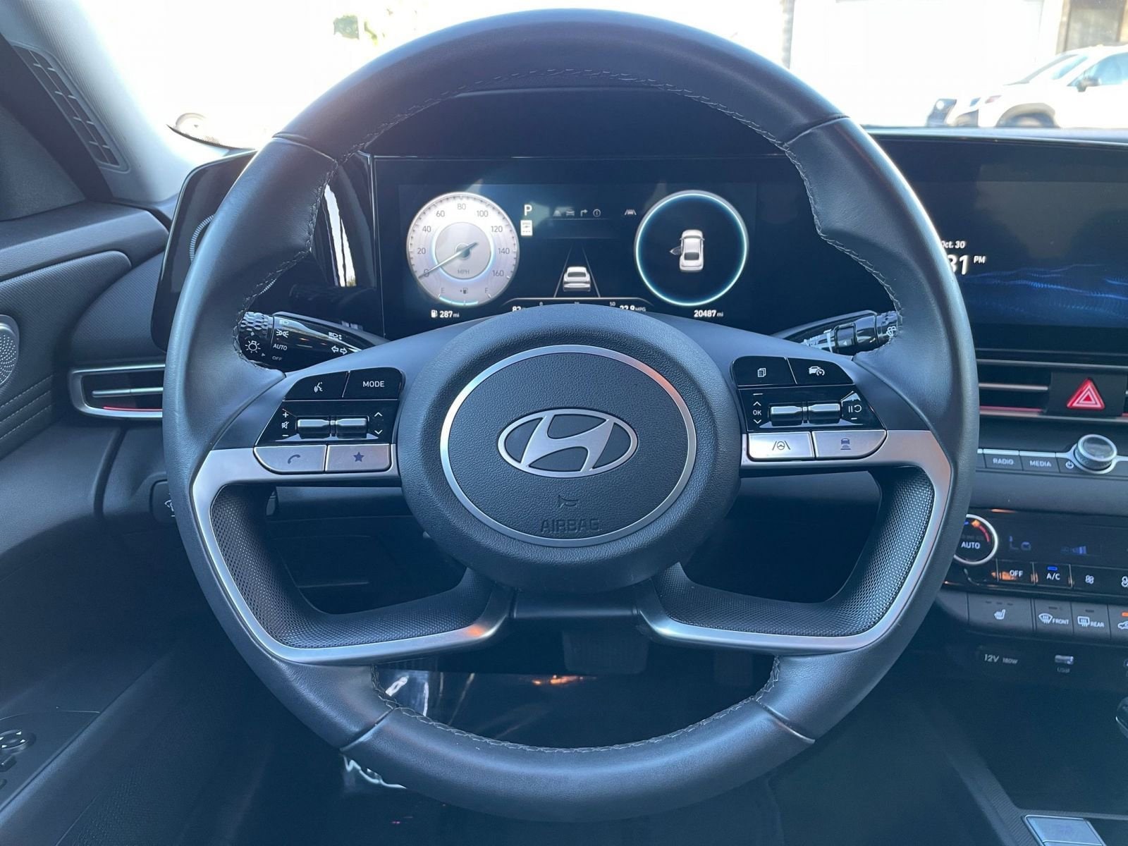 Thumbnail: 2025 Hyundai Elantra - 28