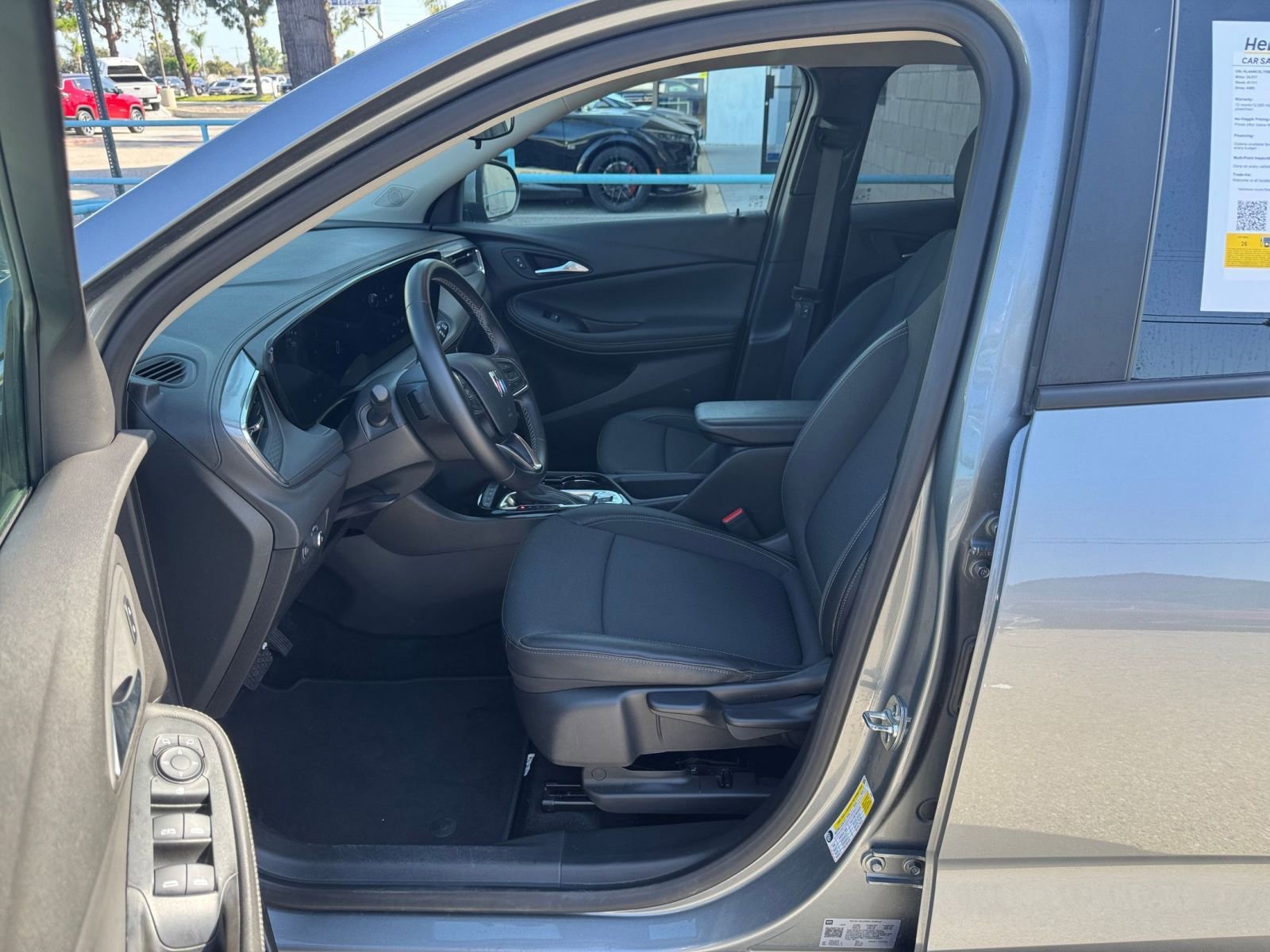 Thumbnail: 2025 Buick Encore GX - 27