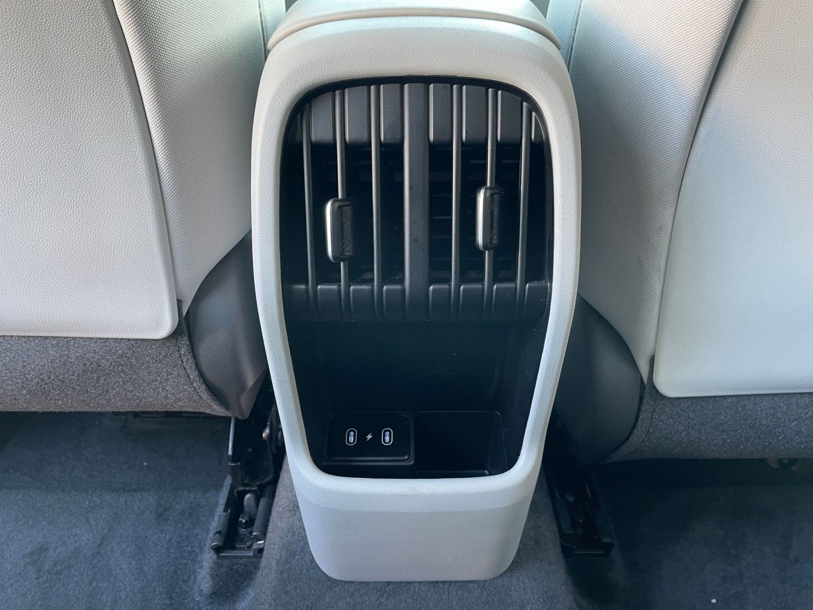 Thumbnail: 2025 Hyundai Kona - 24