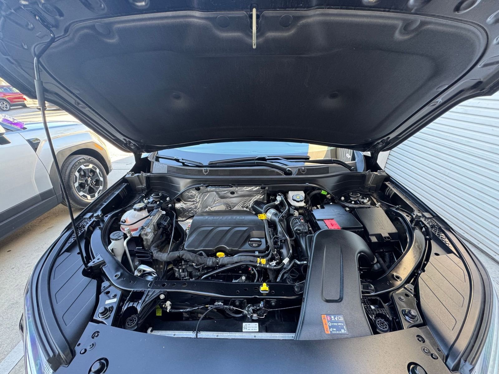 Thumbnail: 2025 Chevrolet Trax - 32