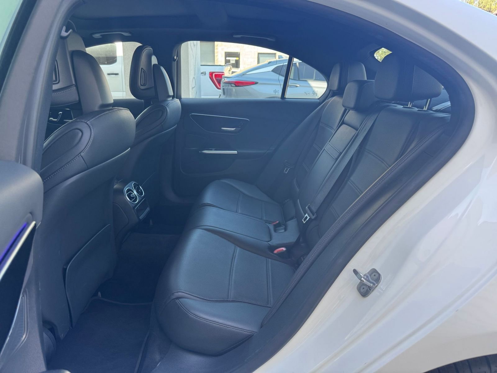 Thumbnail: 2024 Mercedes-Benz C-Class - 25