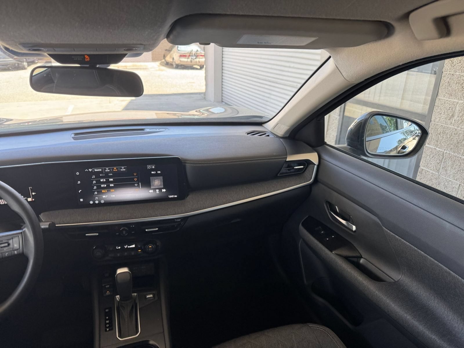Thumbnail: 2026 Nissan Kicks - 33