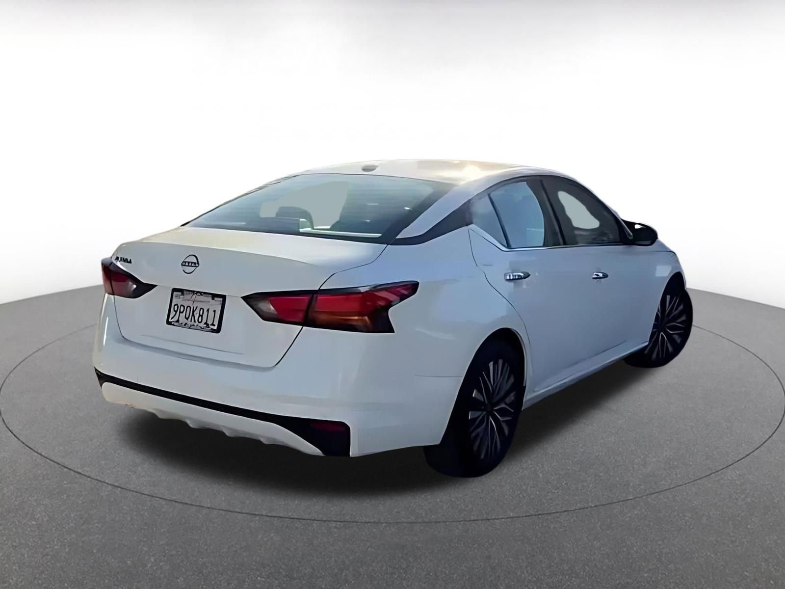 Thumbnail: 2025 Nissan Altima - 14