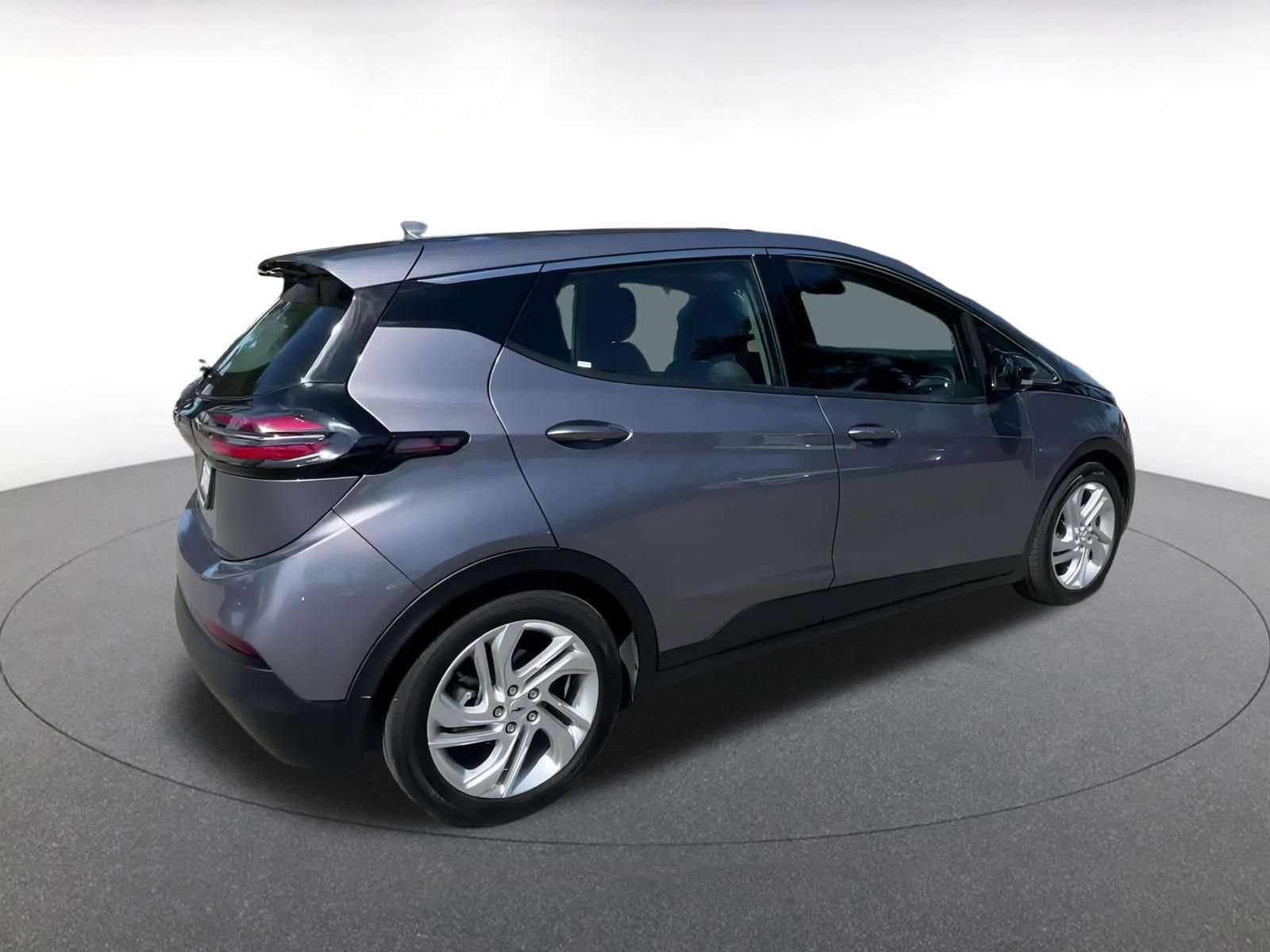 Thumbnail: 2023 Chevrolet Bolt EV - 15