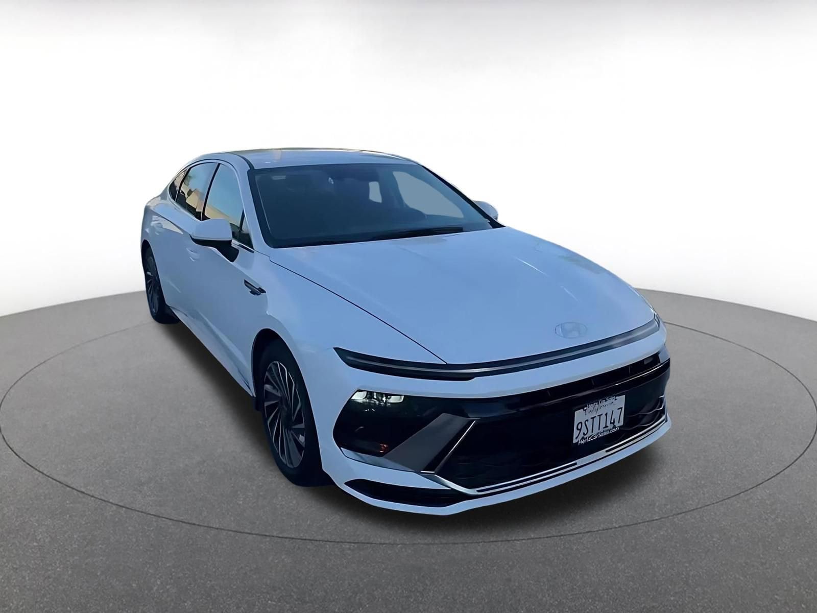 Thumbnail: 2025 Hyundai Sonata - 3