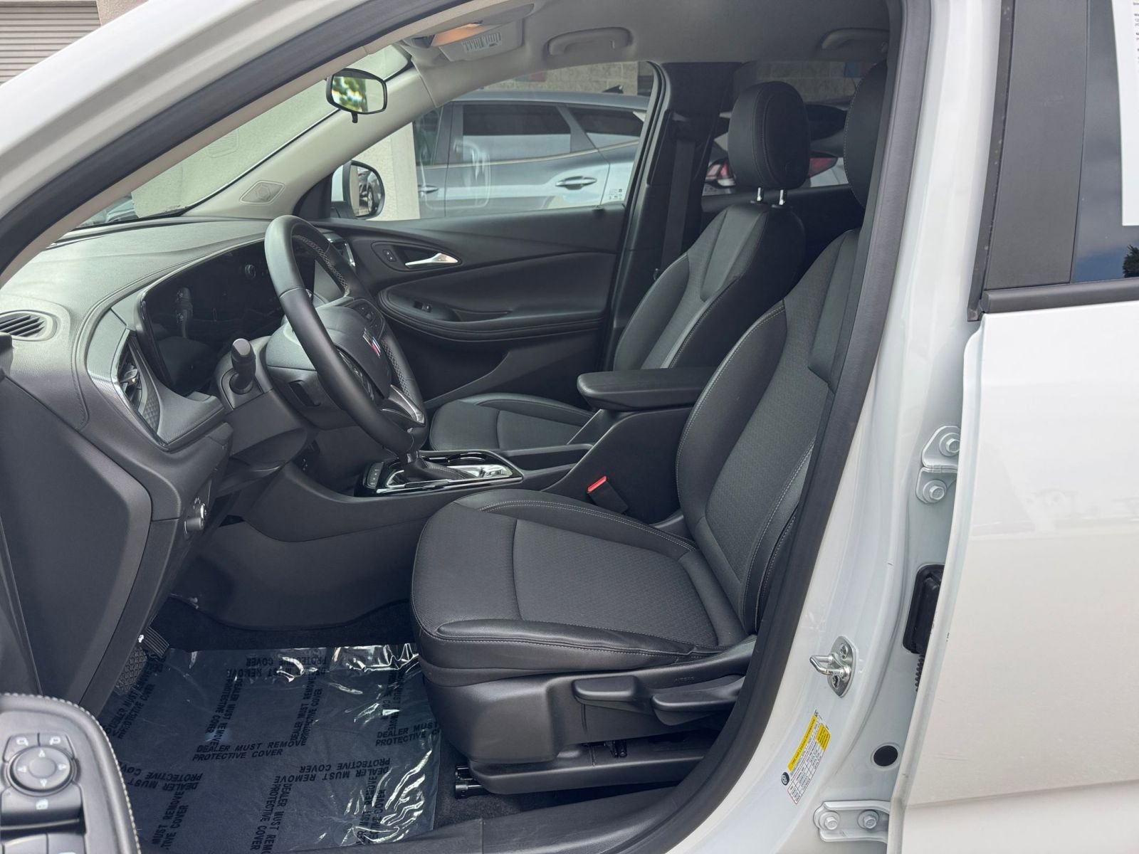 Thumbnail: 2025 Buick Encore GX - 27