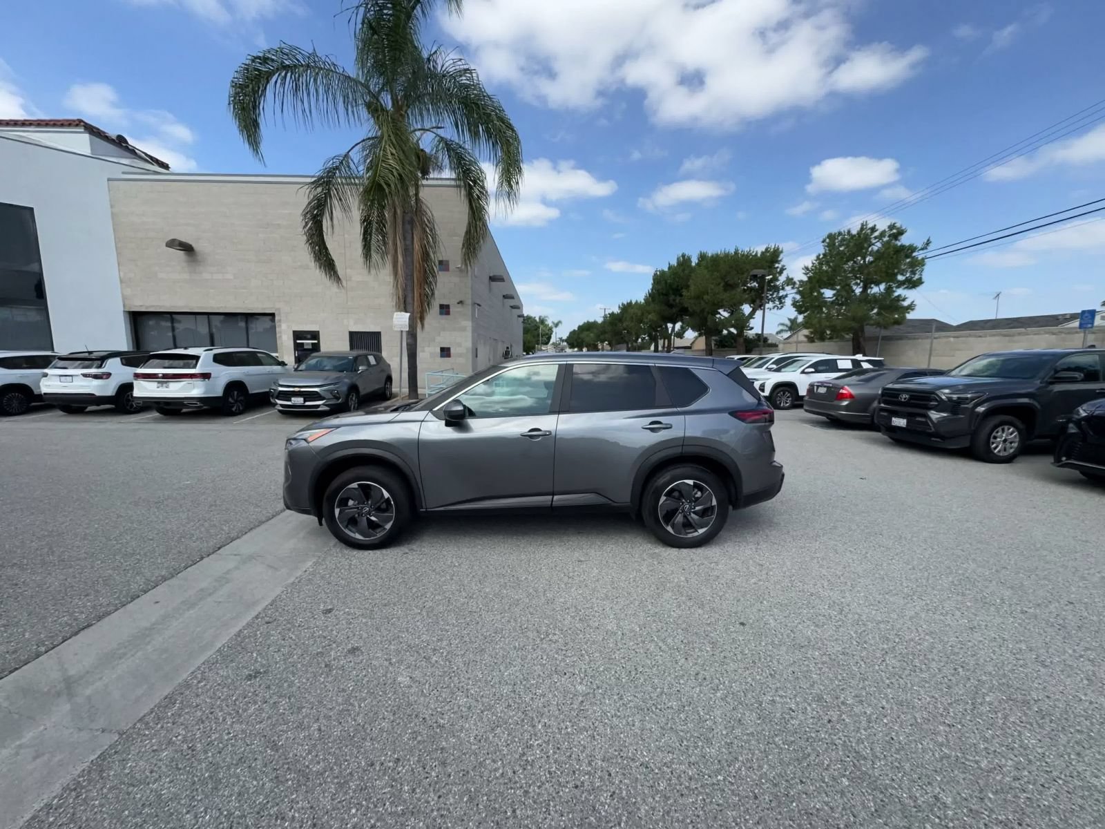 Thumbnail: 2025 Nissan Rogue - 8