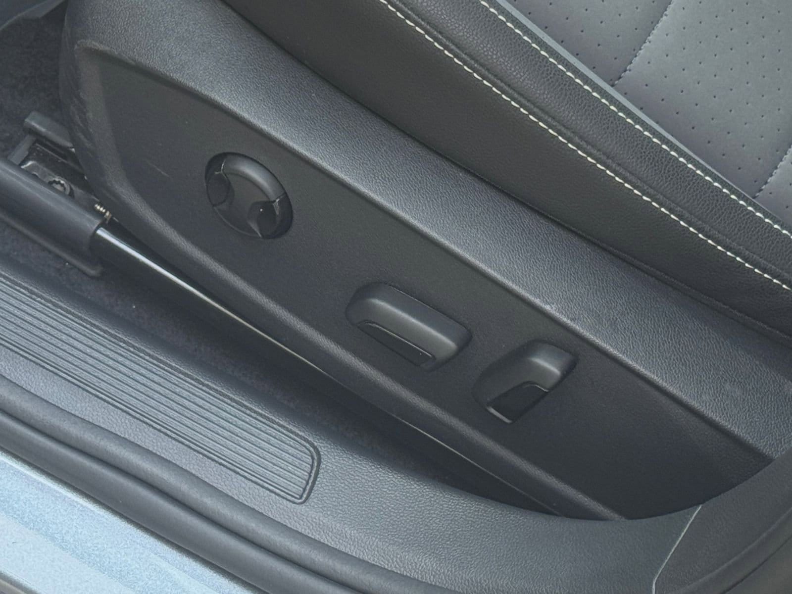 Thumbnail: 2025 Volkswagen Jetta - 23