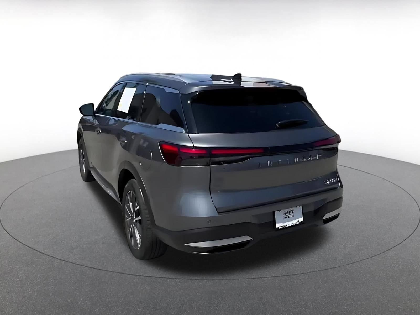 Thumbnail: 2026 INFINITI QX60 - 11