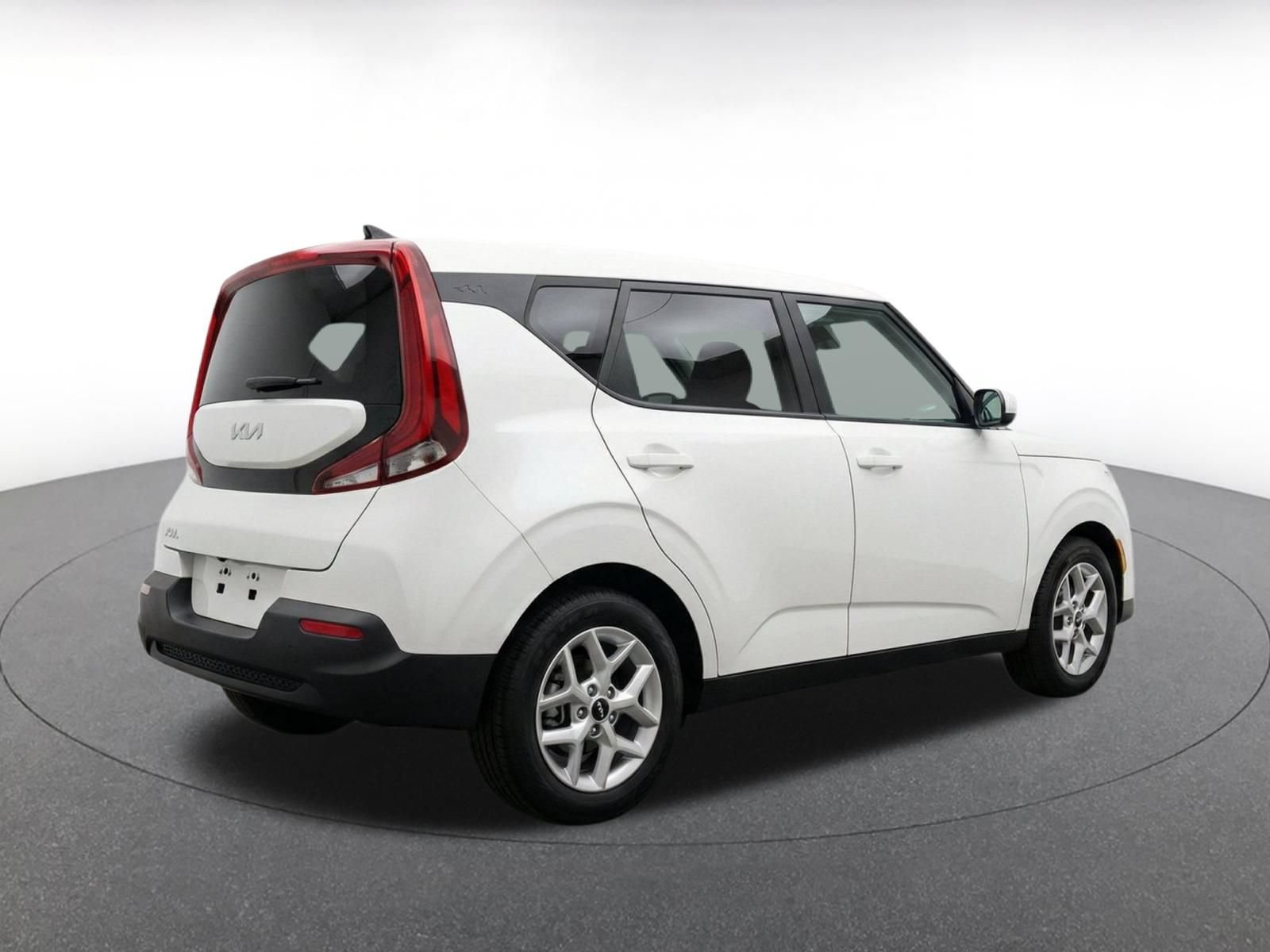 Thumbnail: 2025 Kia Soul - 11