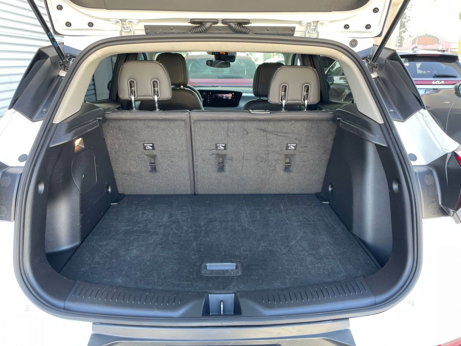 Thumbnail: 2025 Buick Encore GX - 31