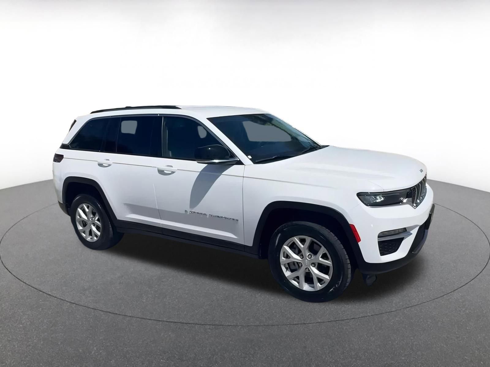 Thumbnail: 2024 Jeep Grand Cherokee - 2