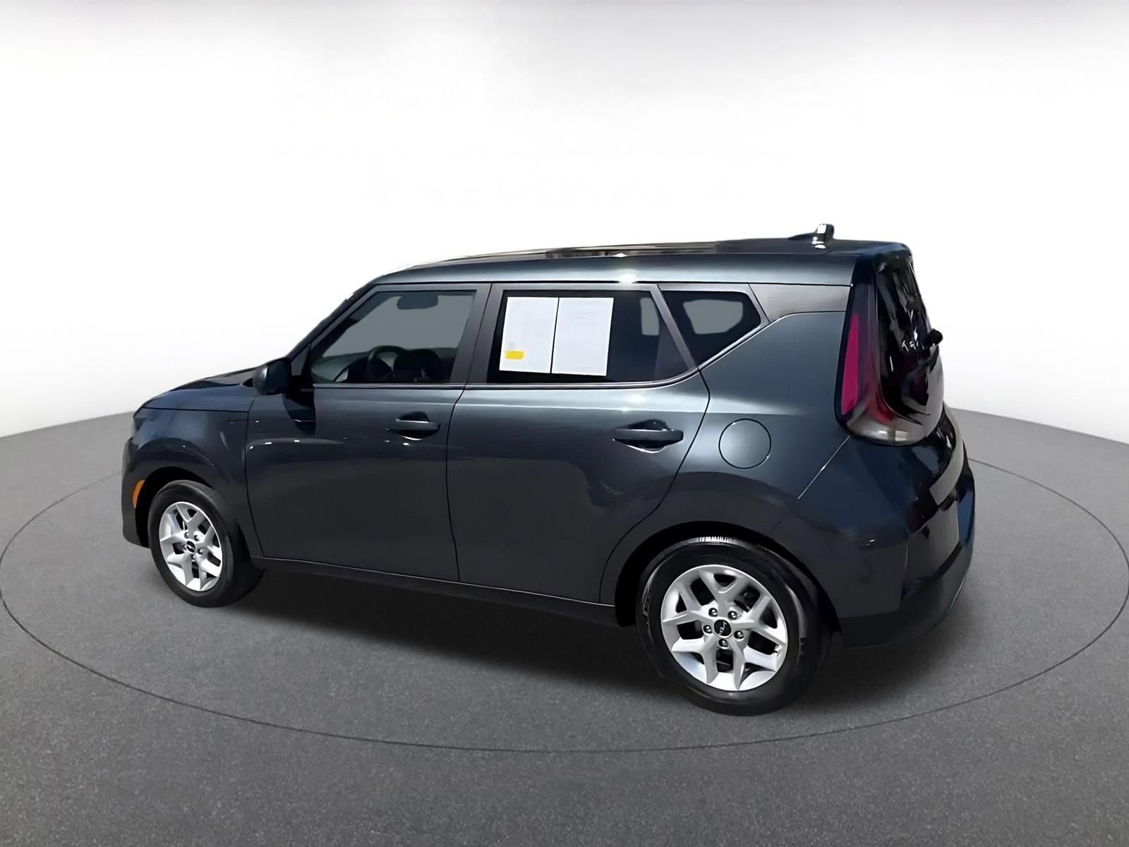 Thumbnail: 2025 Kia Soul - 10