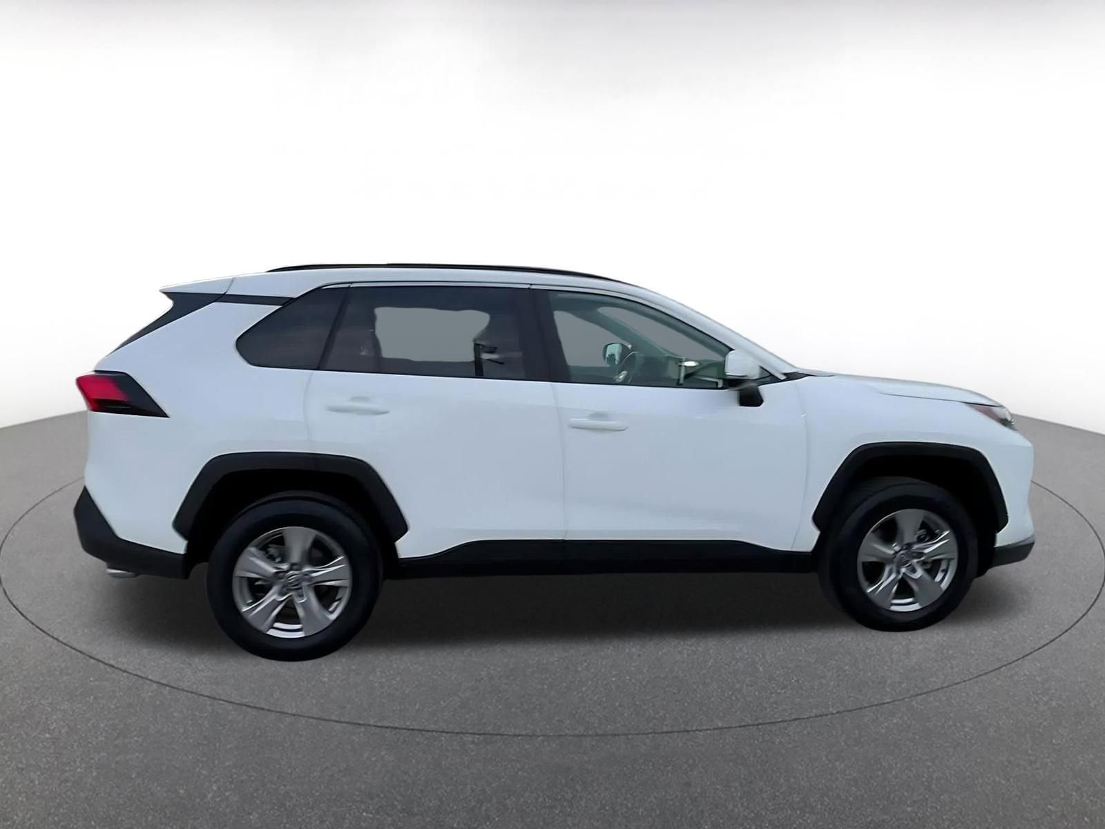 Thumbnail: 2025 Toyota RAV4 - 16