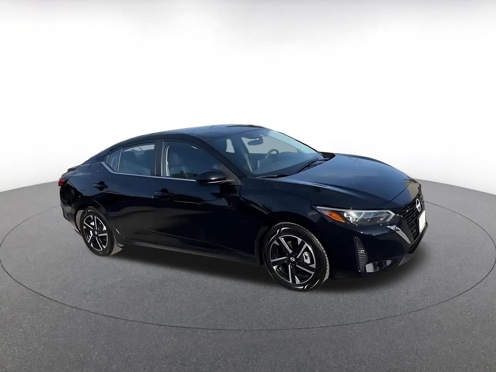 Thumbnail: 2025 Nissan Sentra - 2