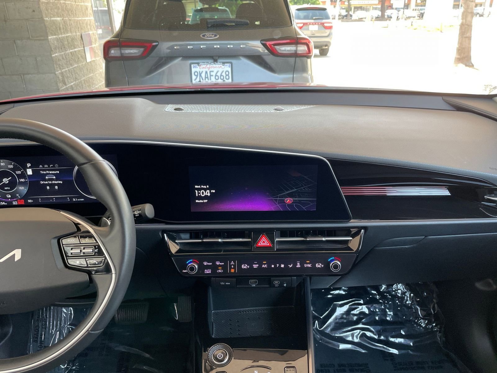 Thumbnail: 2023 Kia Niro - 20