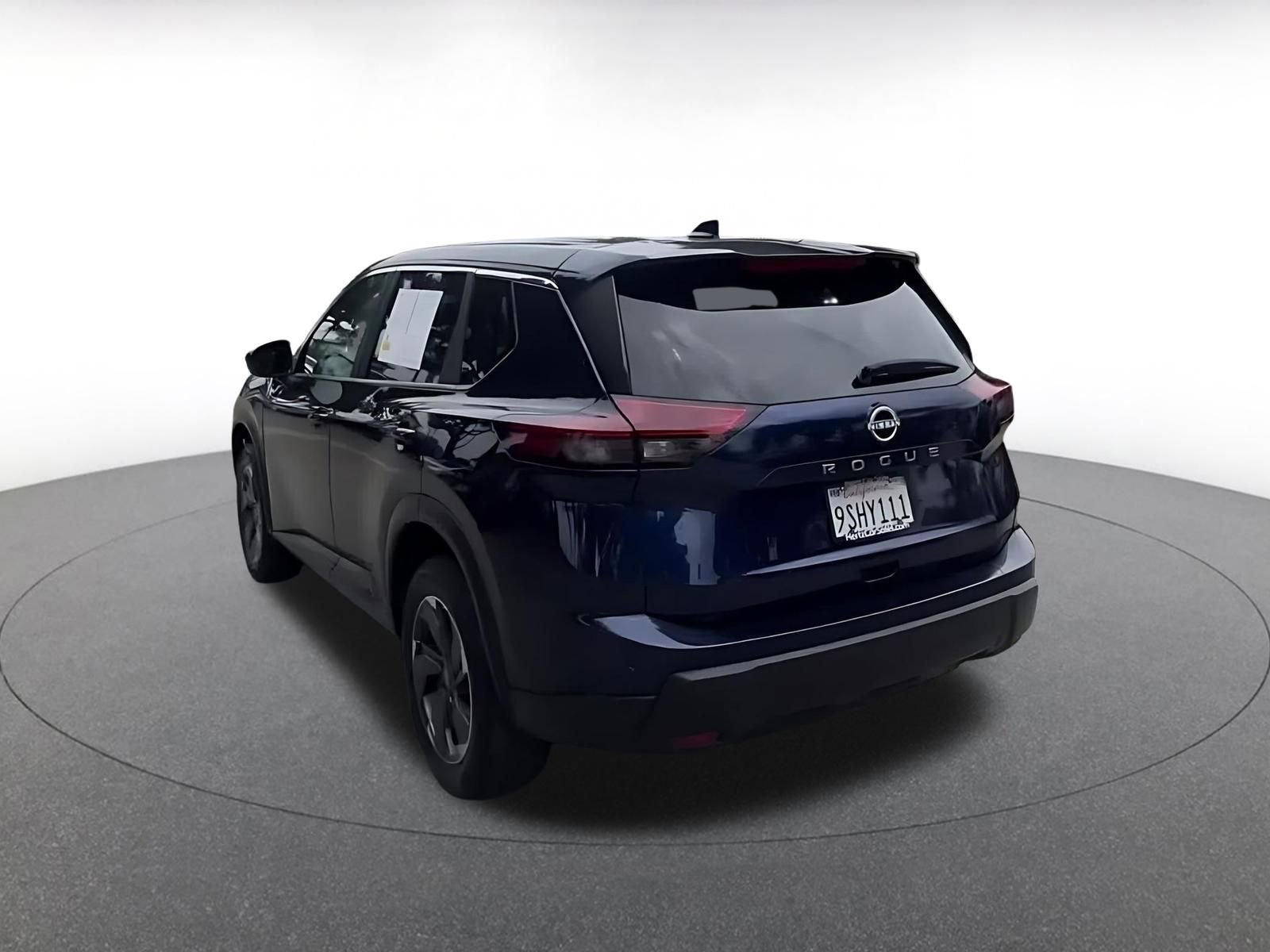 Thumbnail: 2025 Nissan Rogue - 11