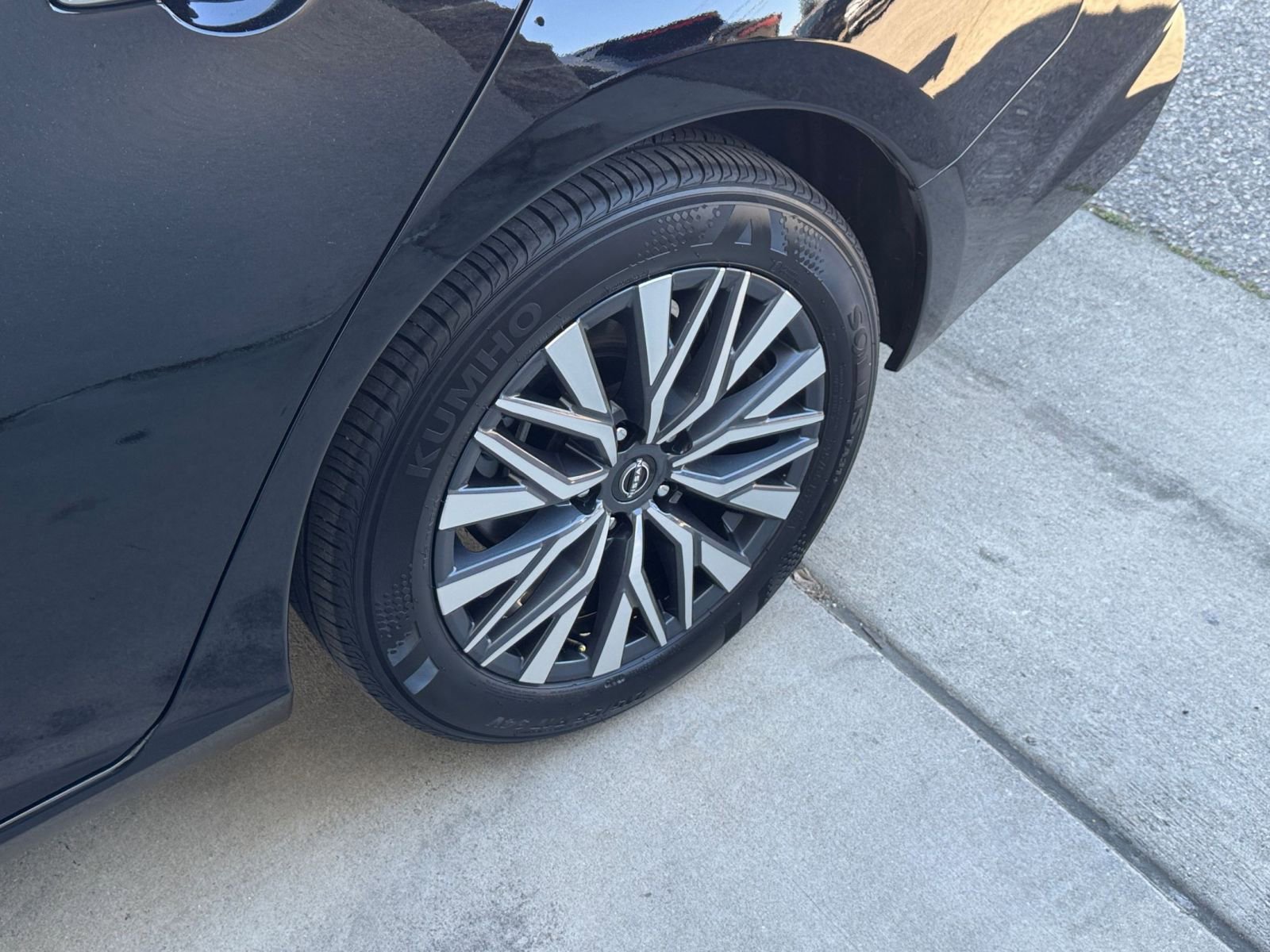 Thumbnail: 2025 Nissan Altima - 31