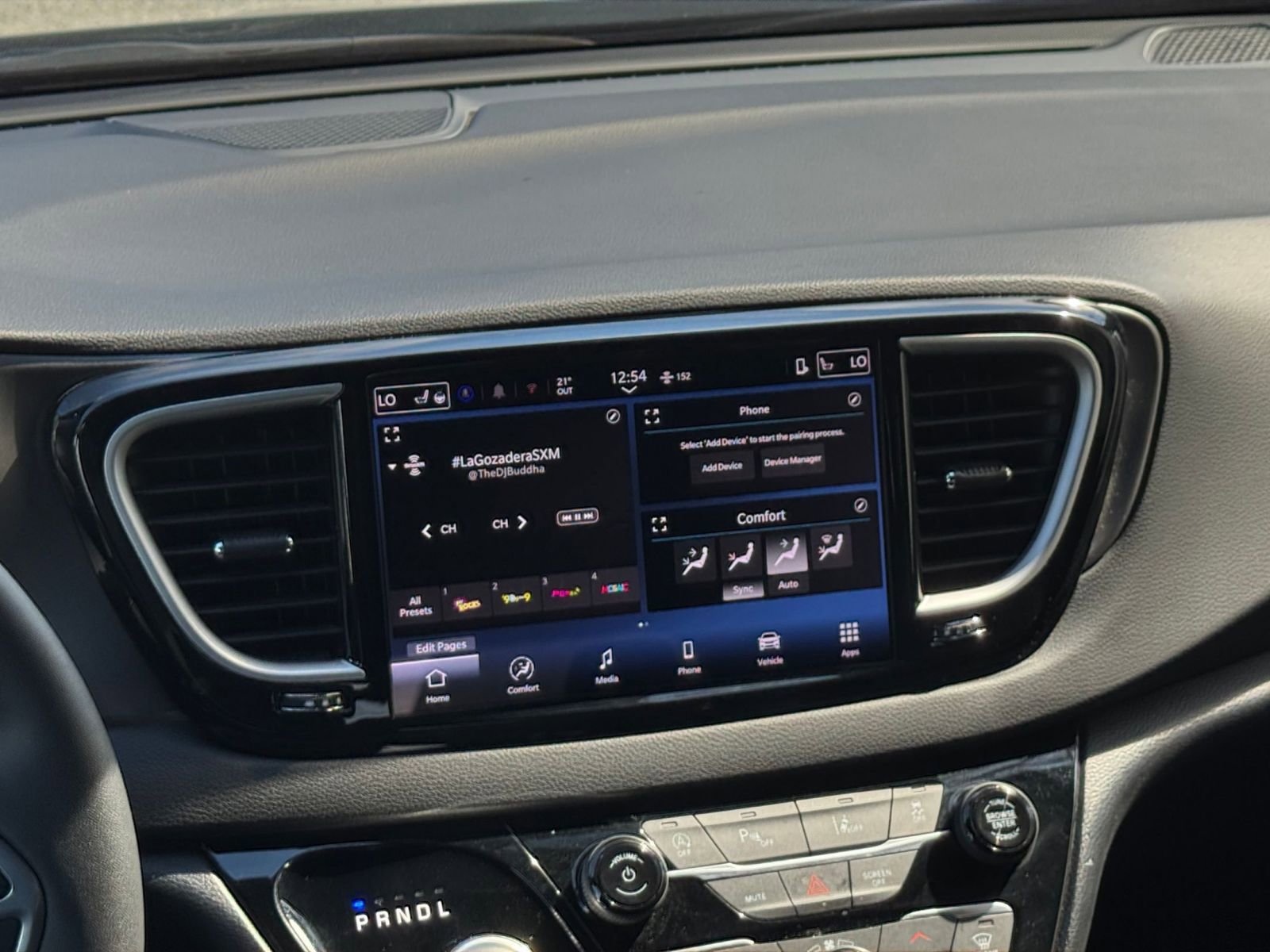 Thumbnail: 2025 Chrysler Pacifica - 17