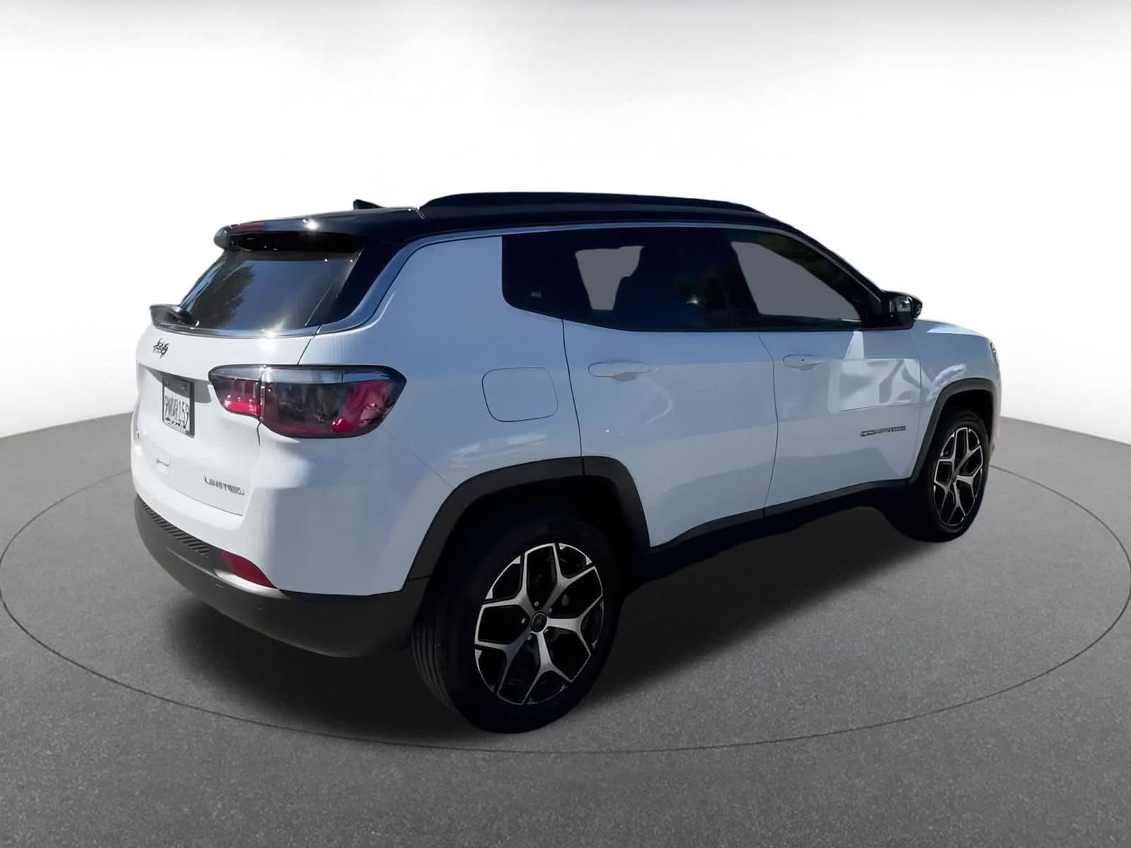 Thumbnail: 2025 Jeep Compass - 15