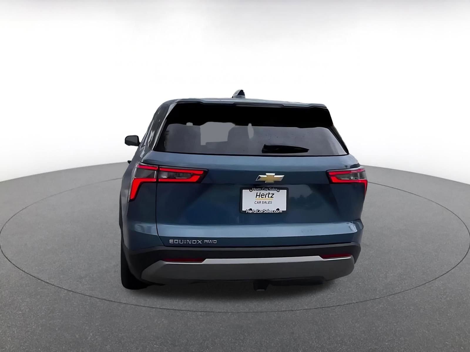 Thumbnail: 2025 Chevrolet Equinox - 12