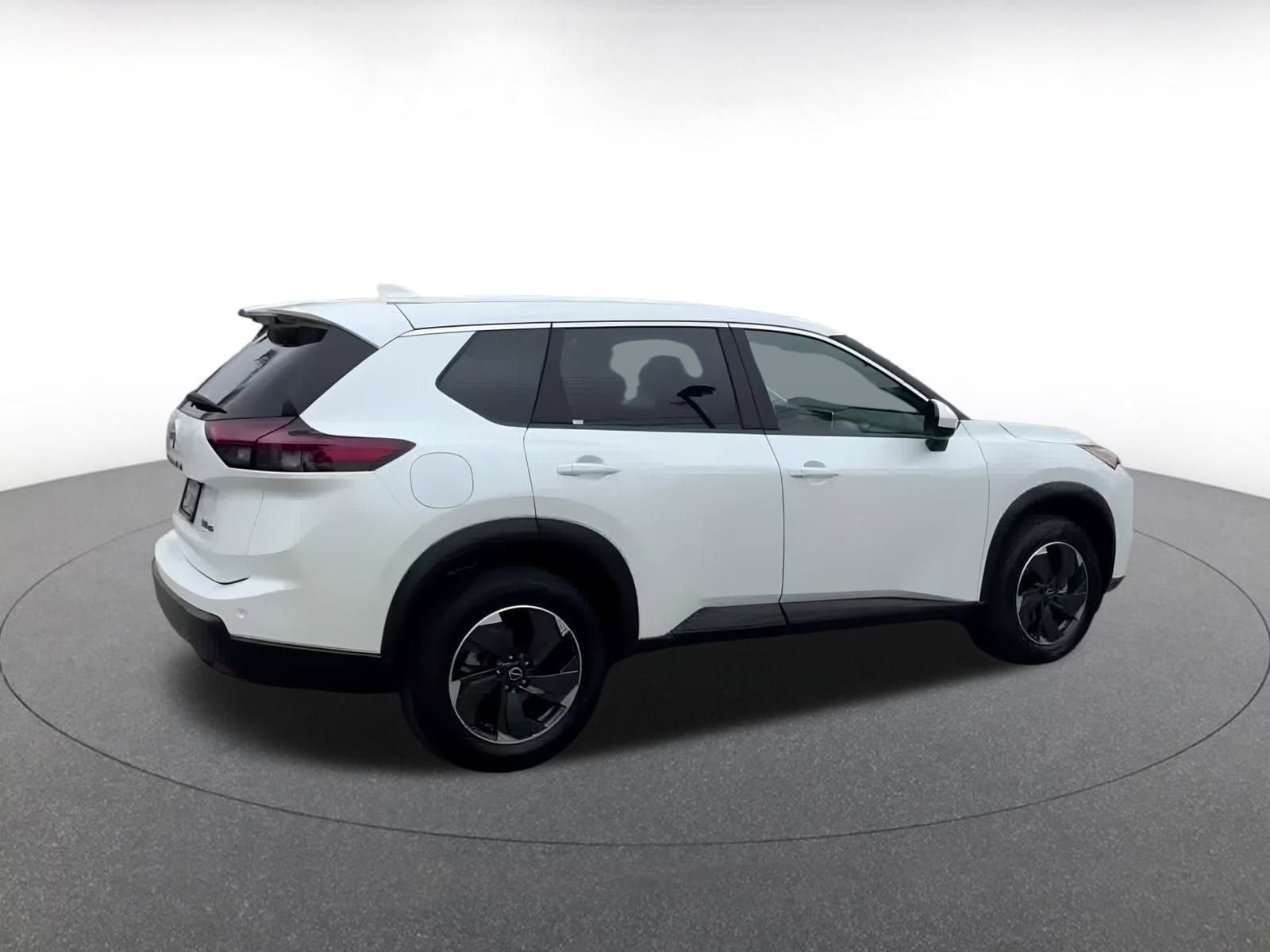 Thumbnail: 2024 Nissan Rogue - 15
