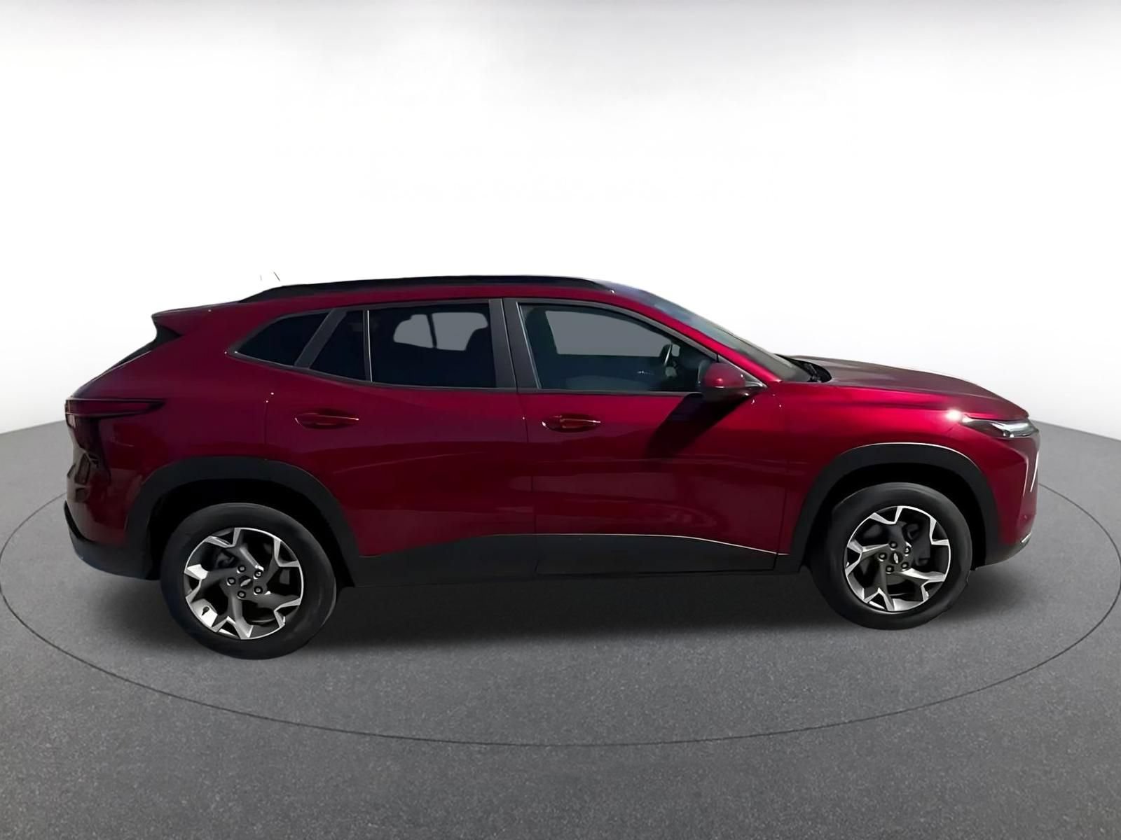 Thumbnail: 2025 Chevrolet Trax - 14