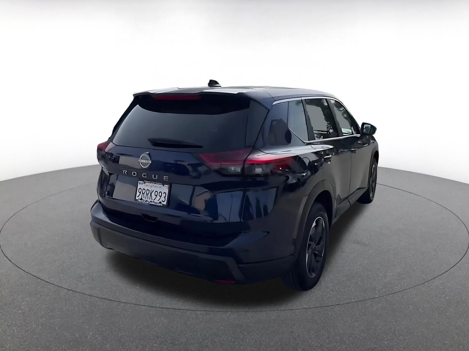 Thumbnail: 2025 Nissan Rogue - 15