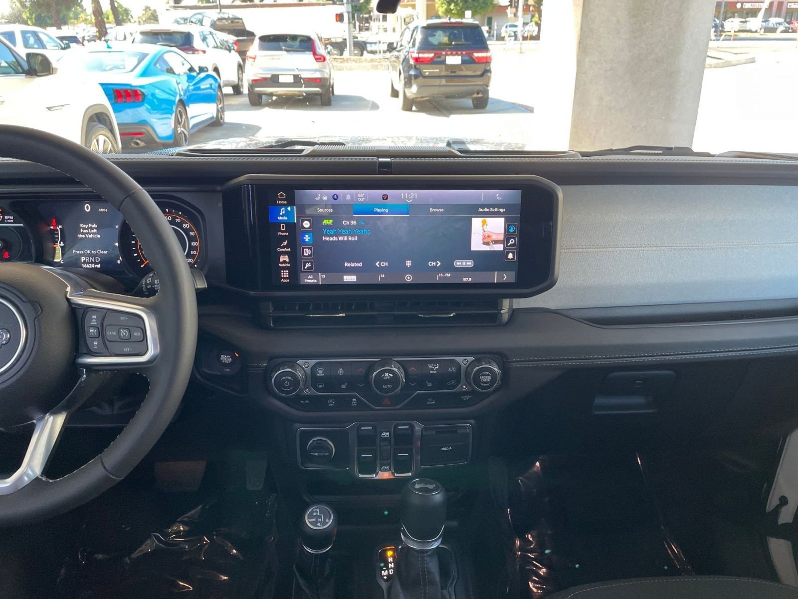 Thumbnail: 2025 Jeep Wrangler - 18